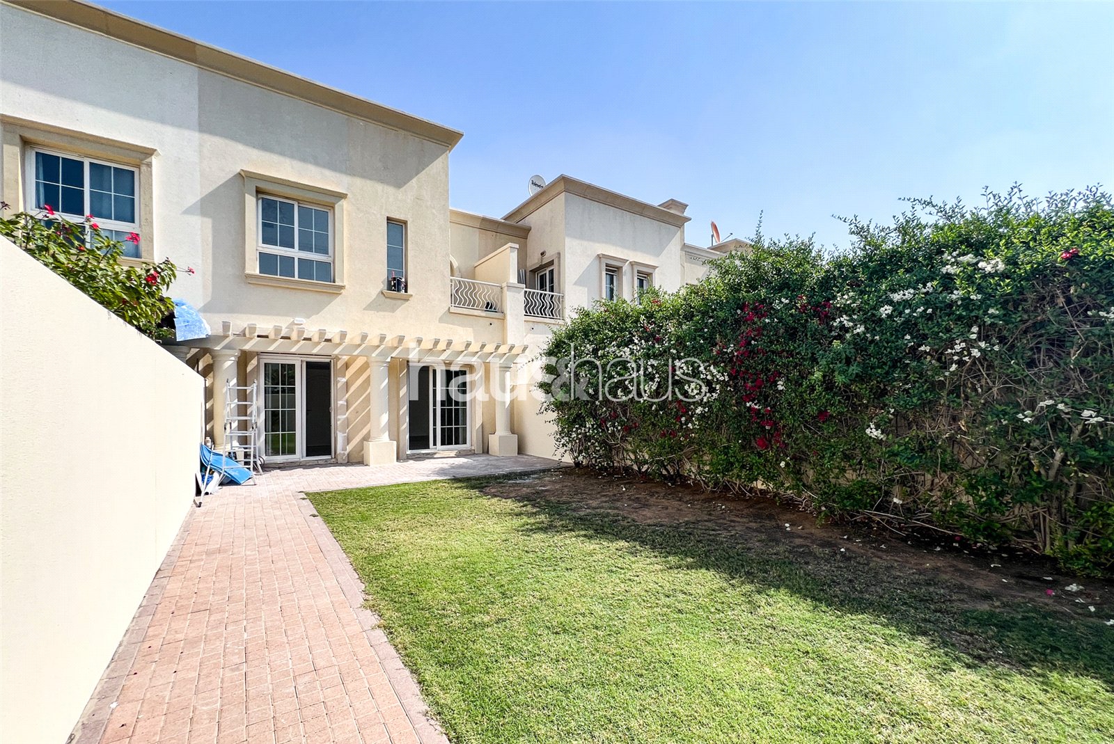Back-To-Back | Stunning Interior | Available April
