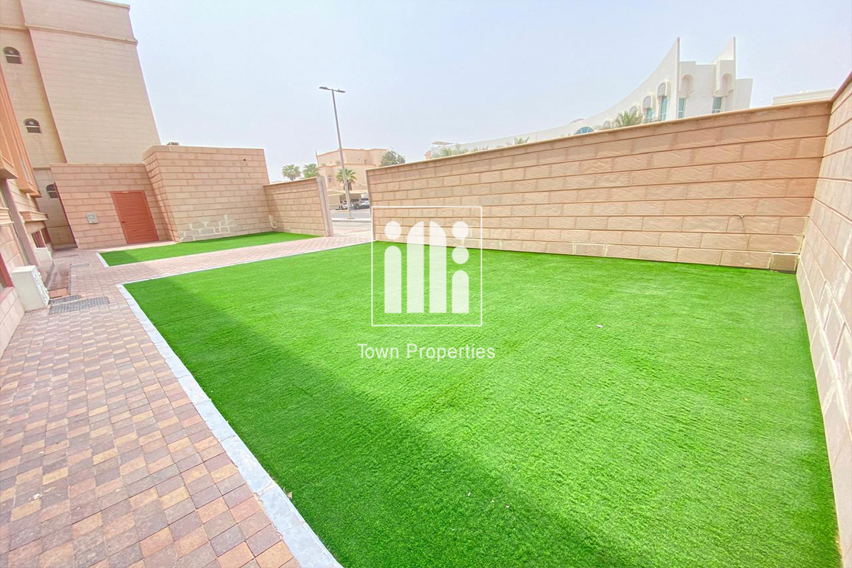 Ready To Move | 3BR + Maid Apartment | Parking |