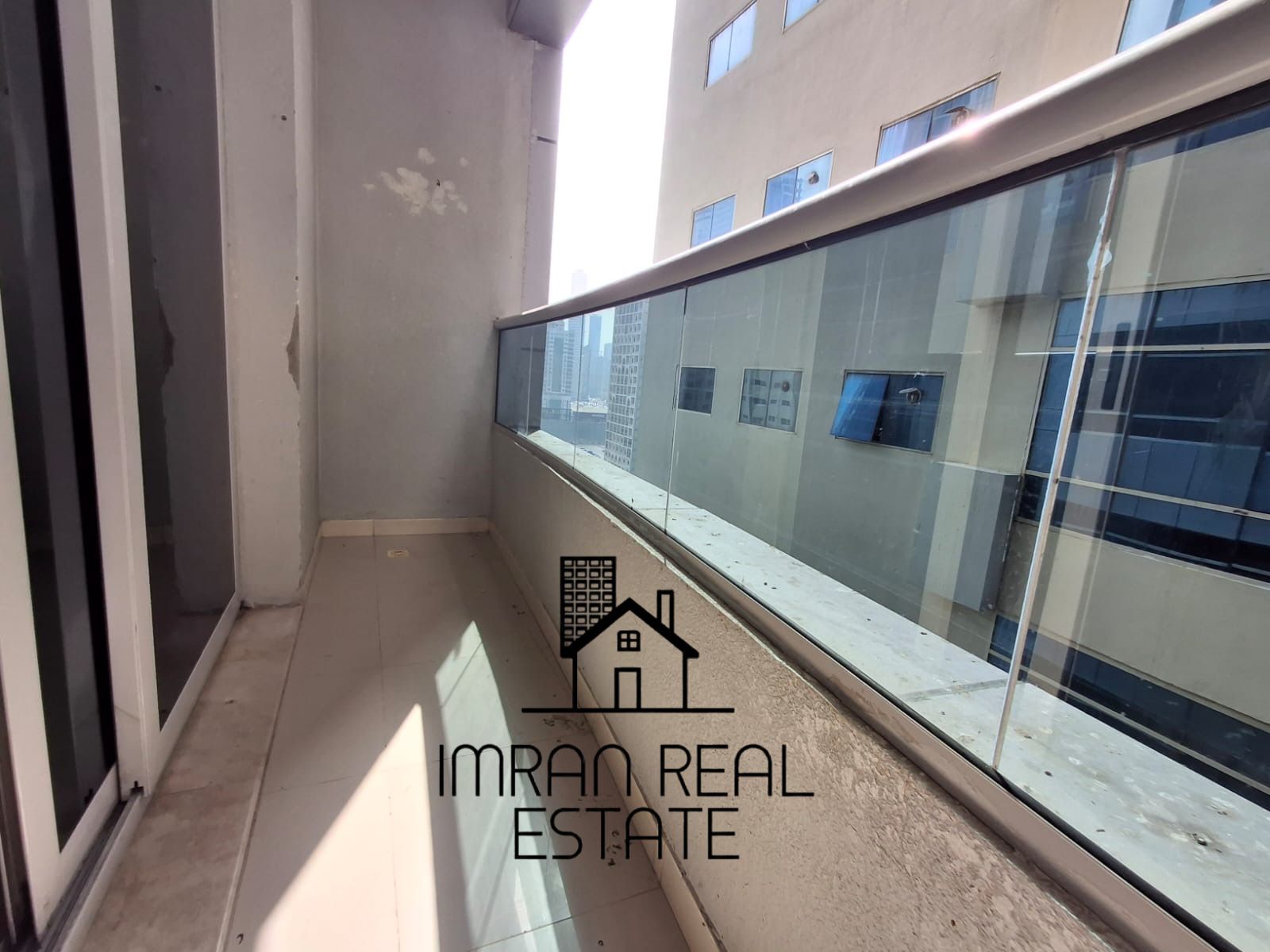 Bright & Spacious 1BHK | Balcony | Wardrobes | Well-Maintained Family Building