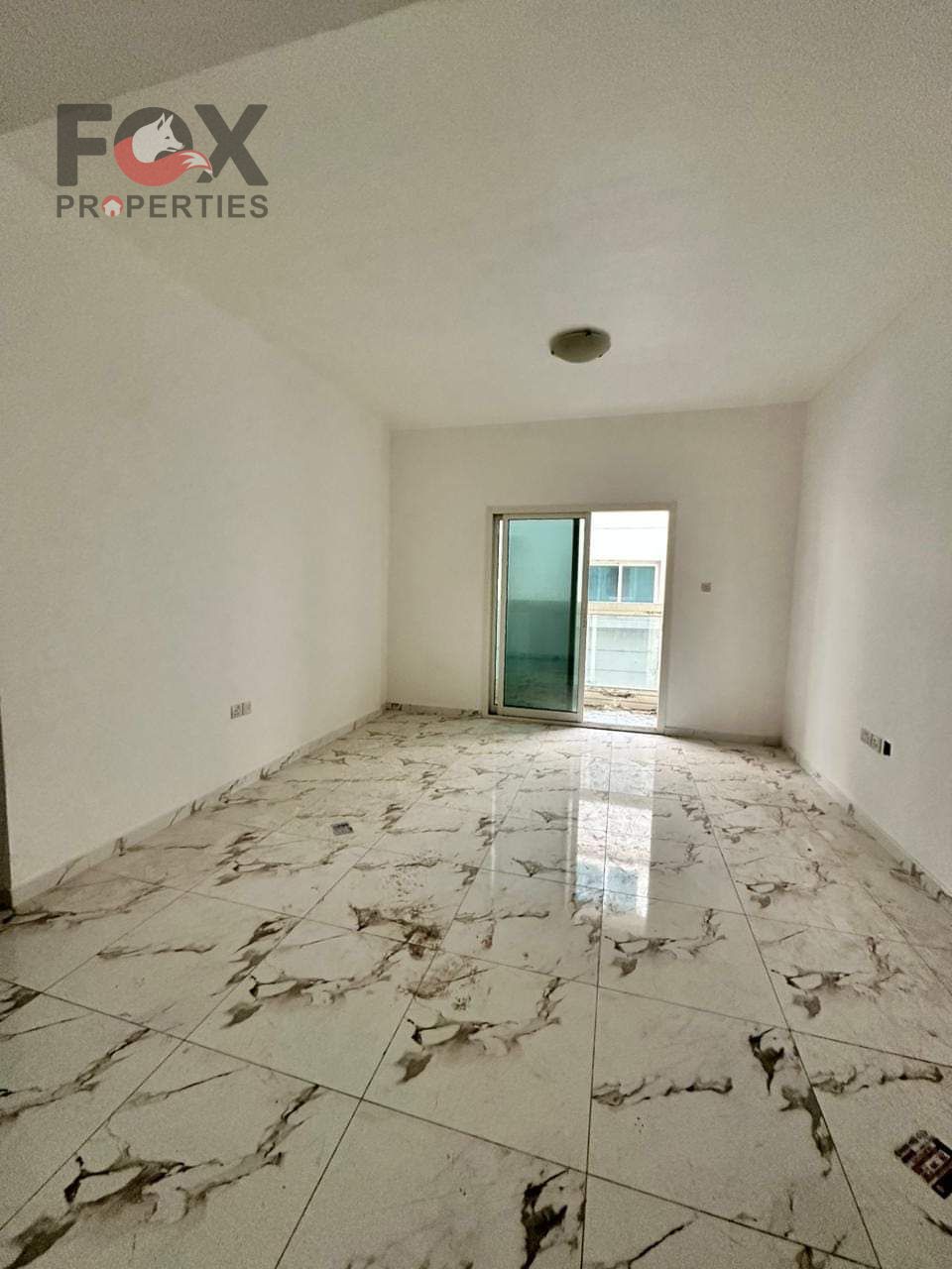 Prime Location 1 Bedroom Apartment Next to Ladies Park