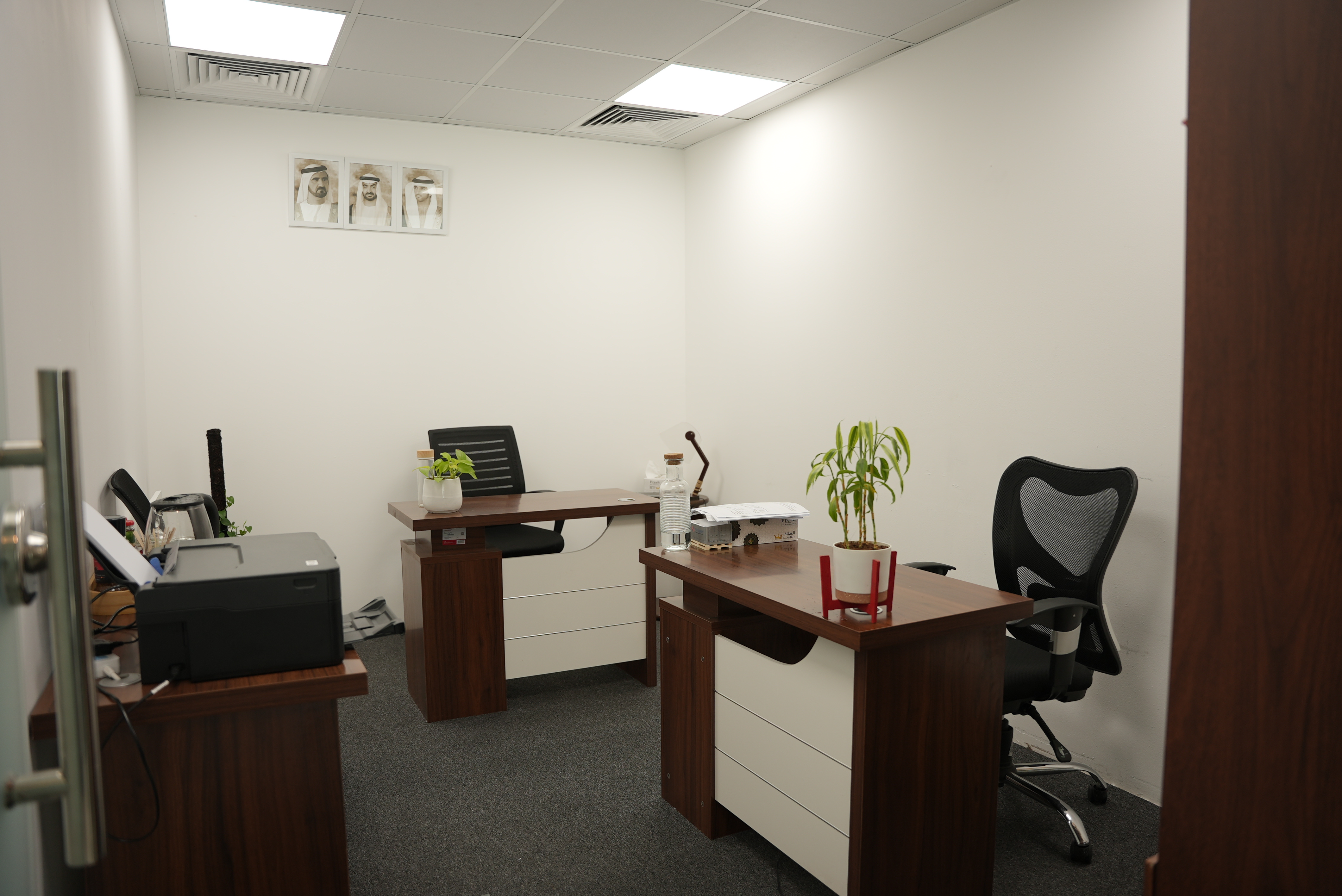 High-End Office Space | Central AC & Utilities Free