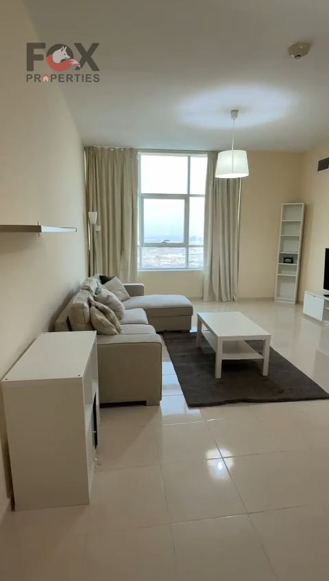 Lake View 1BHK | High Floor | Orient Tower