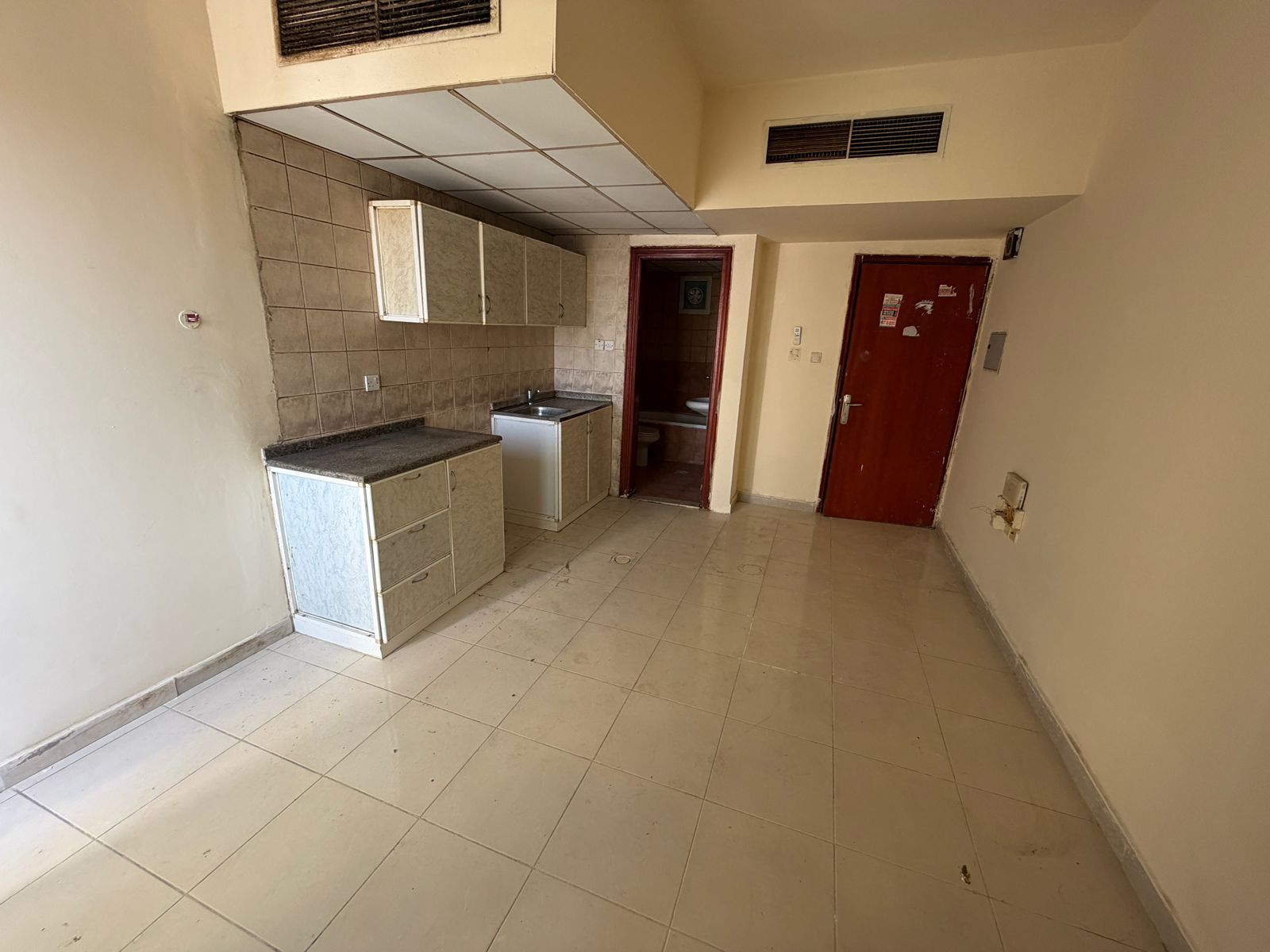 Studio for Annual Rent – Al Rawda, Ajman