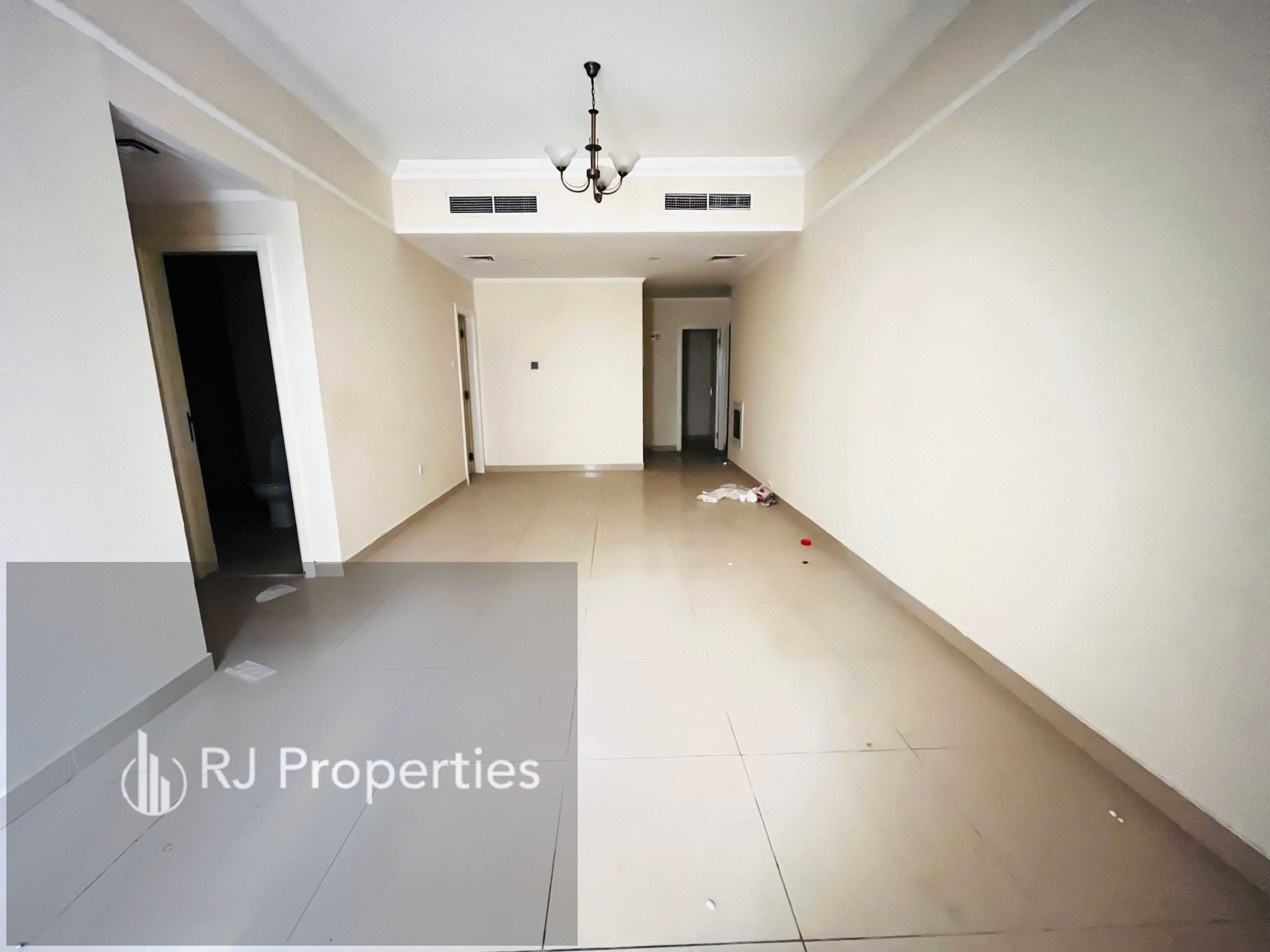 Well-Priced Luxury and very spacious 3BHK Near Park with Balcony+ wardrobe& Parking