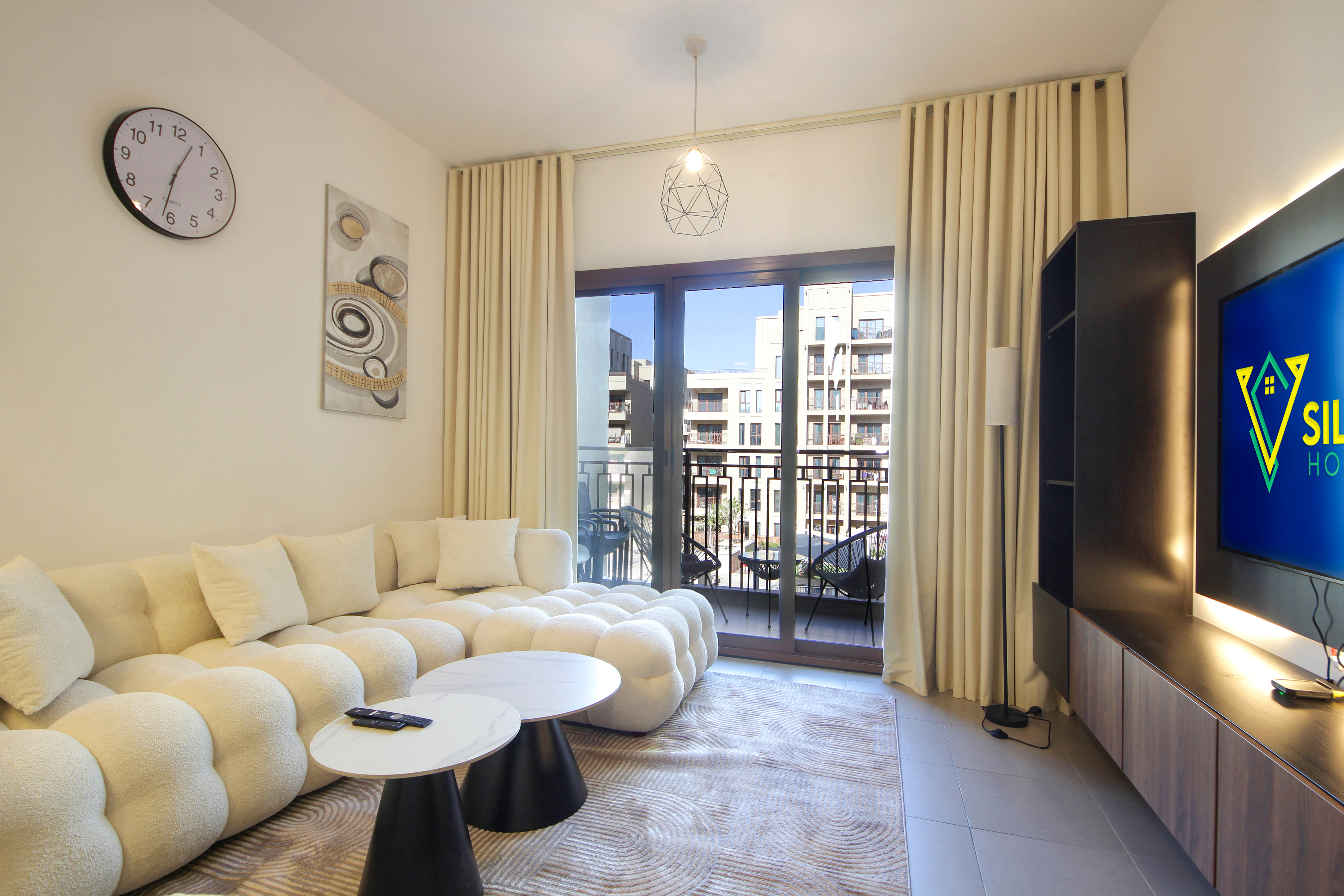 Green View Oasis: Stylish 2BR in Dubai’s Town Square