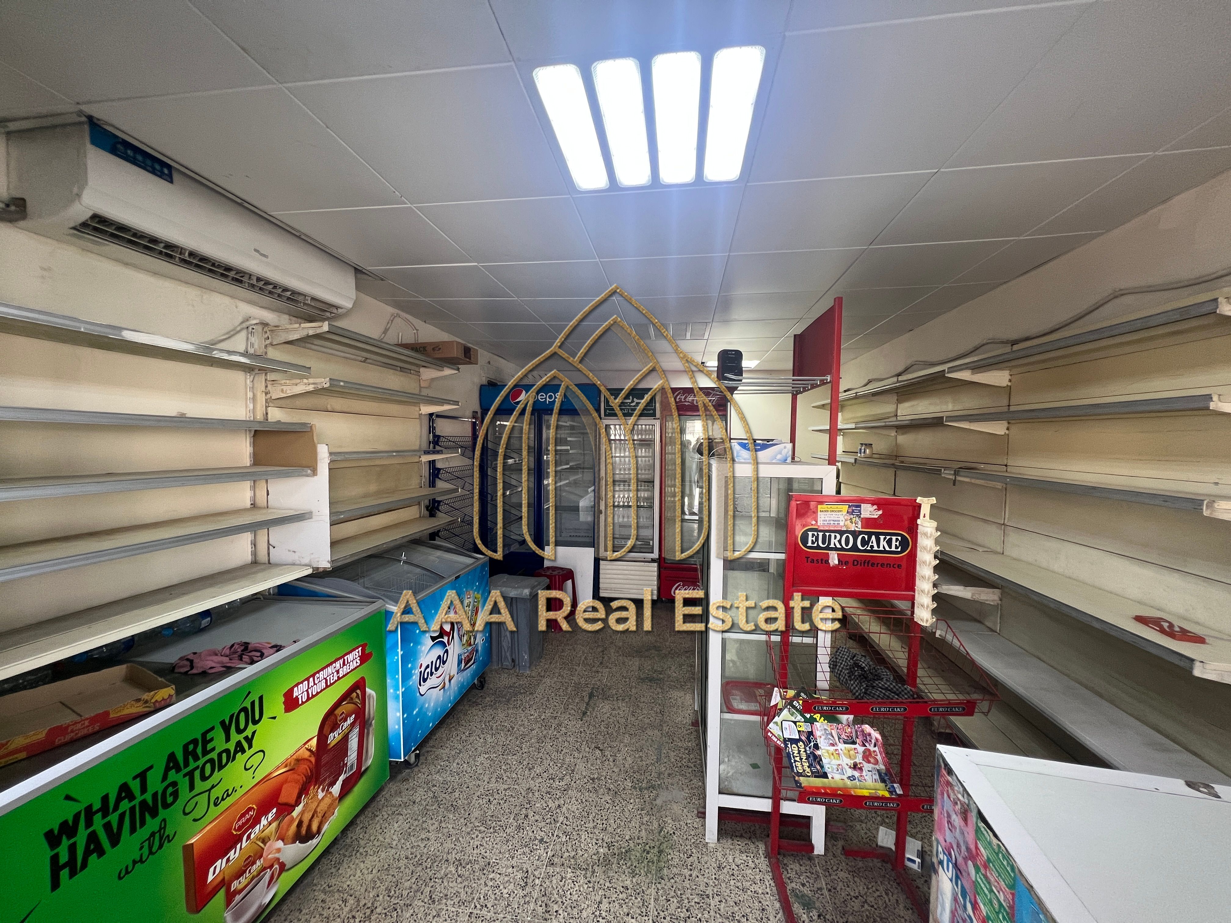 PRIME LOCATION | CROWDED AREA| FOR ALL ACTIVITIES
