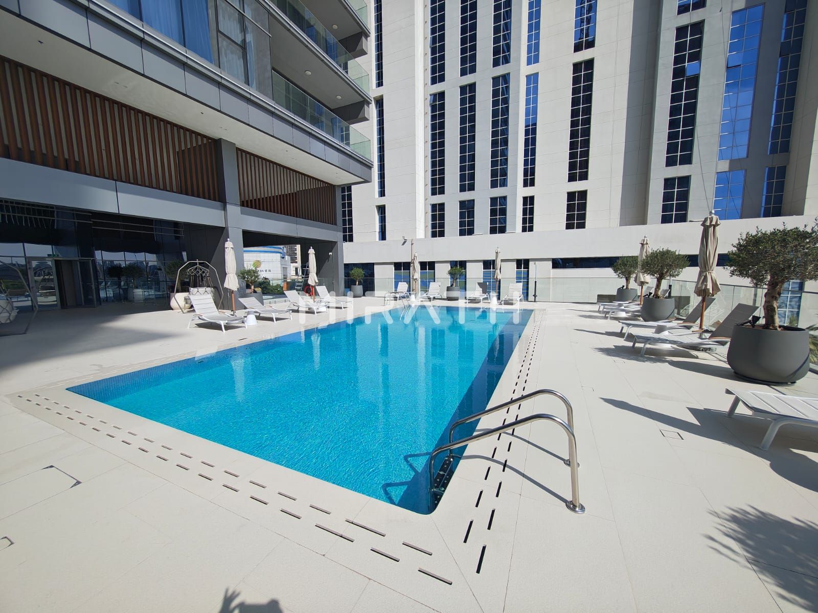 Exclusive High Floor | Brand New | Premium