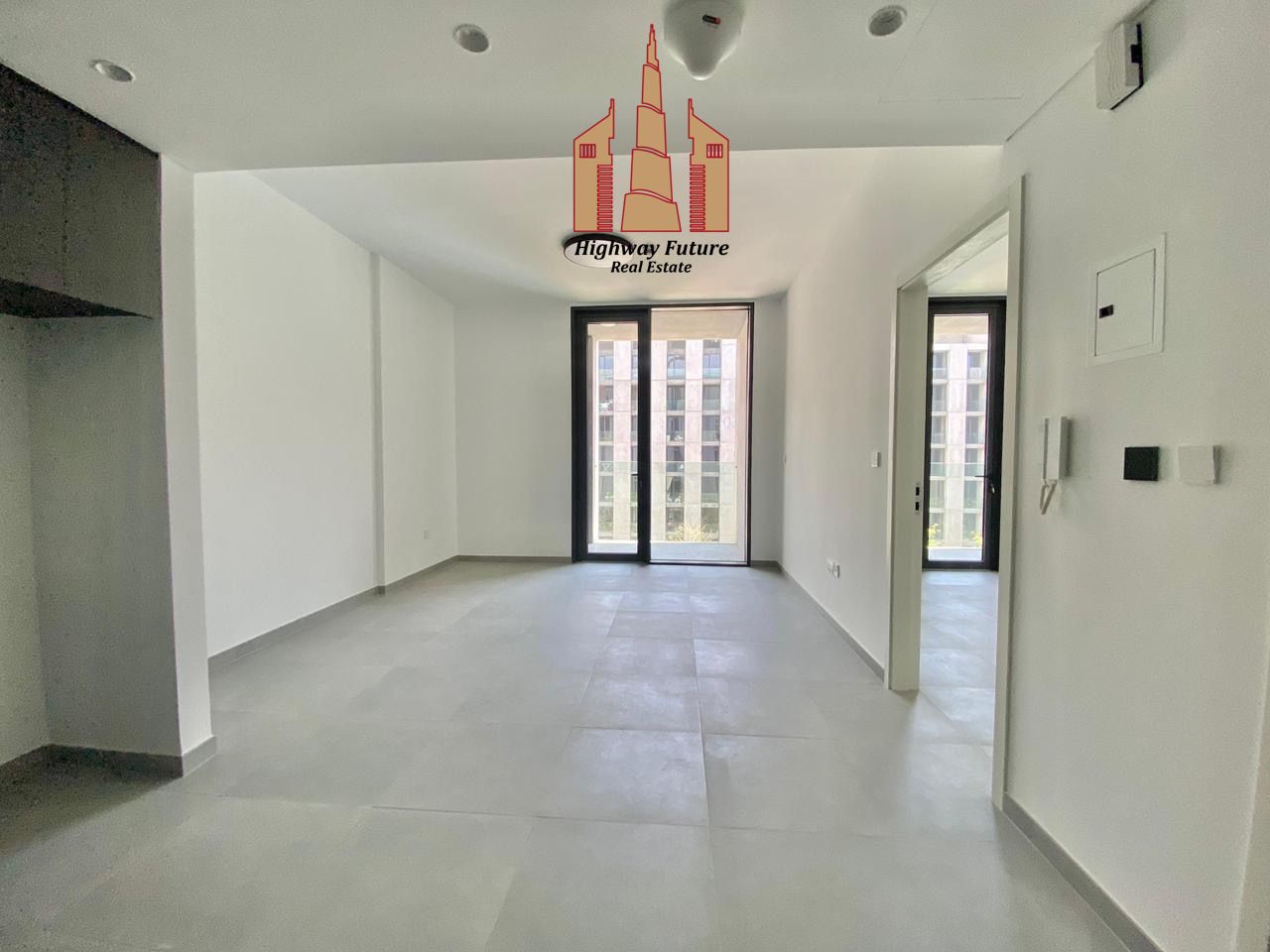 luxurious 1bhk with balcony master room ready to move hot offer
