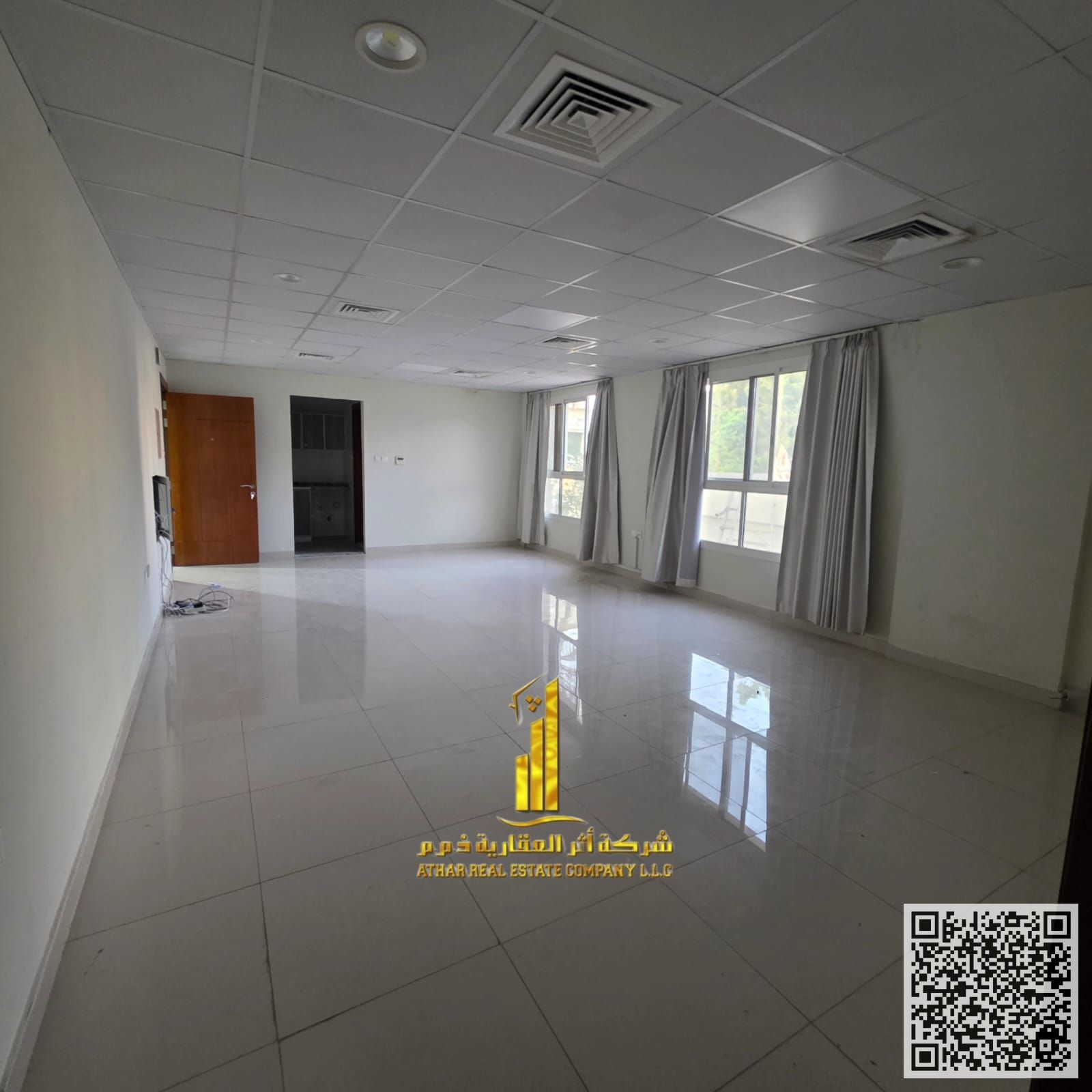 For those seeking luxury, a high-end office is available for rent in a prime location with various spaces to start your project now