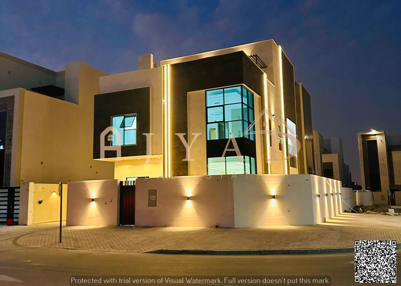 Luxury corner villa for sale in Al Helio area, including registration and ownership fees. Fully finished to a high standard. Freehold ownership availa