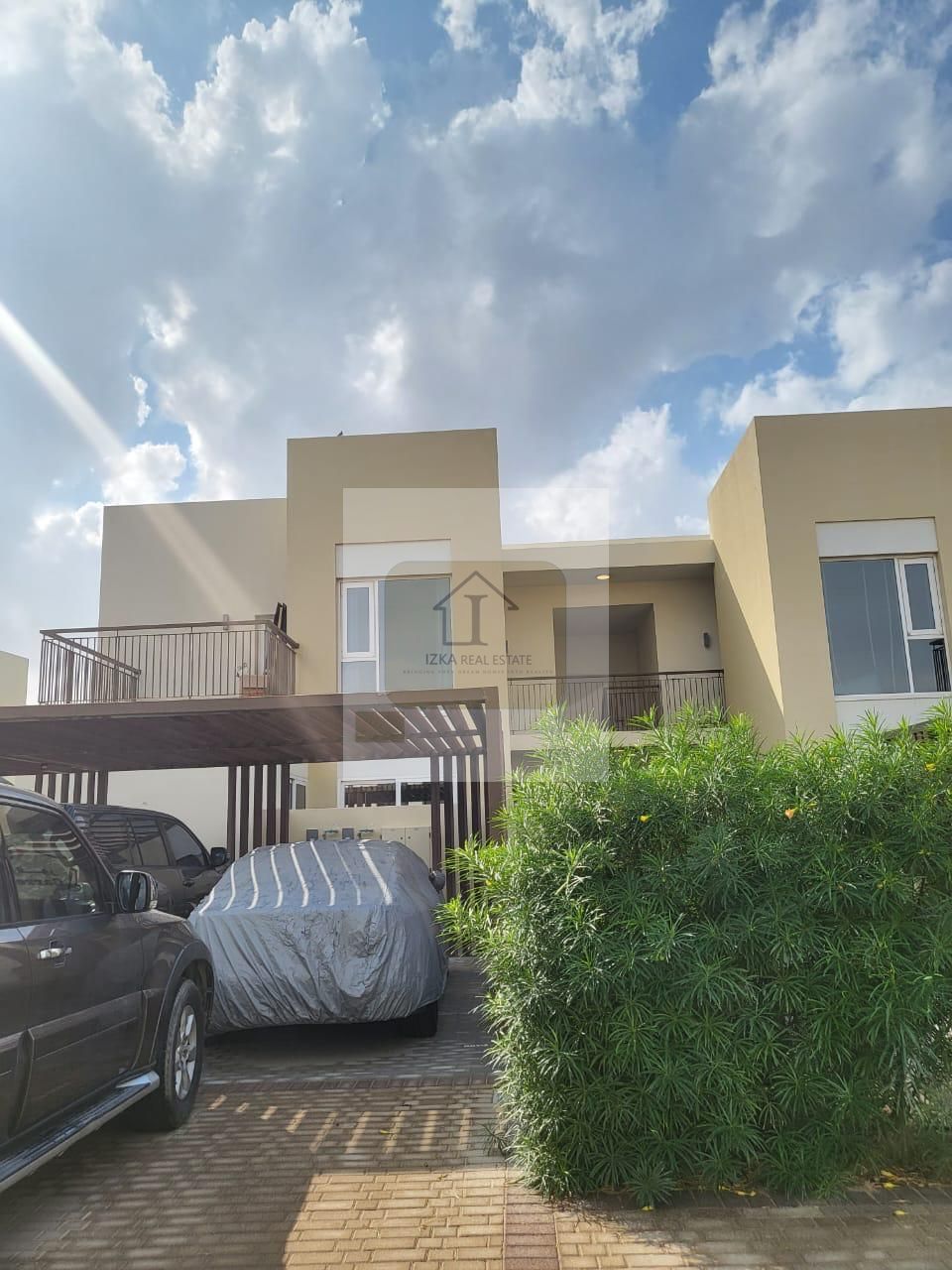 FULLY FURNISHED | WELL MAINTAINED | TERRACE