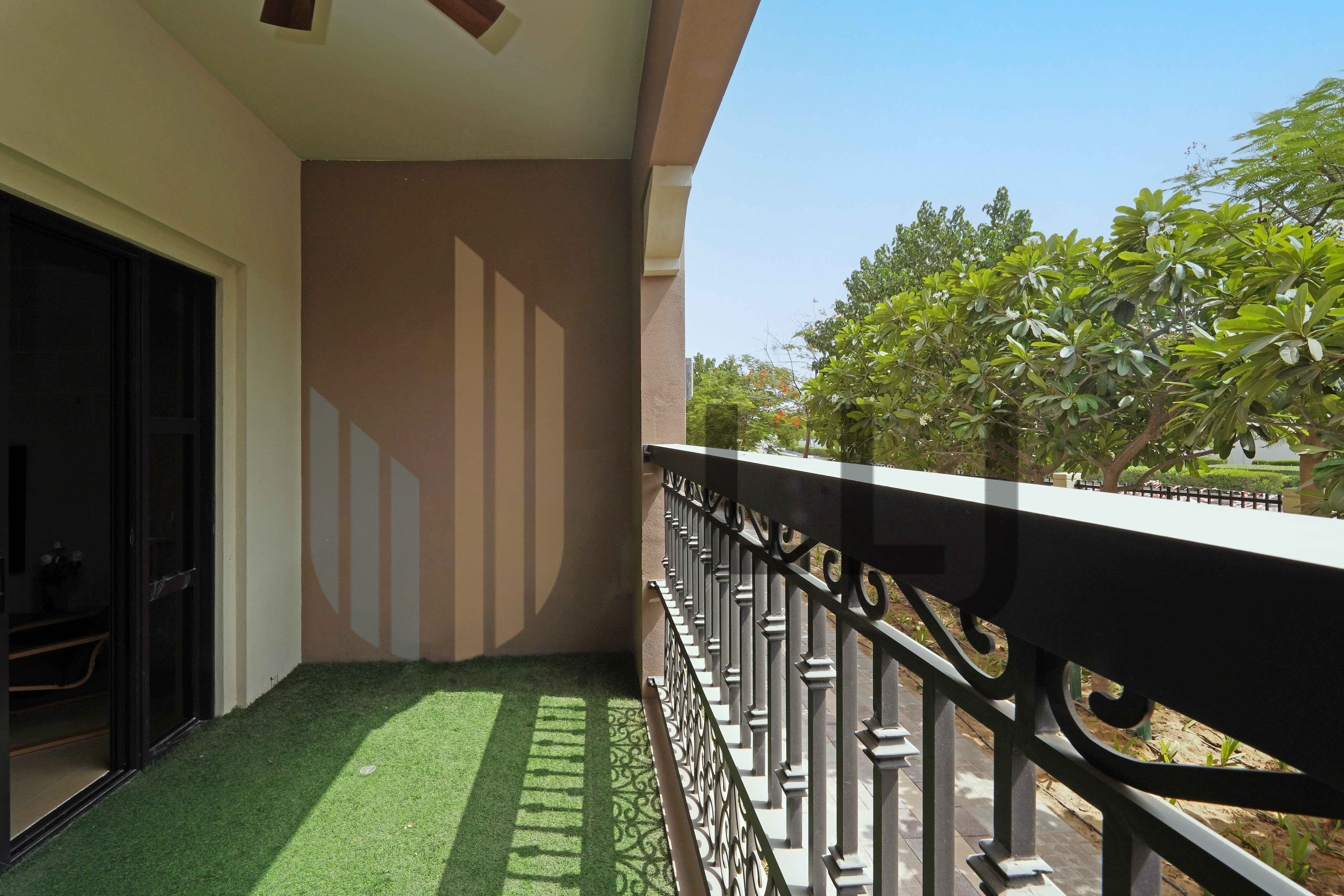 2 Bedrooms with Maids Room| Fully Furnished