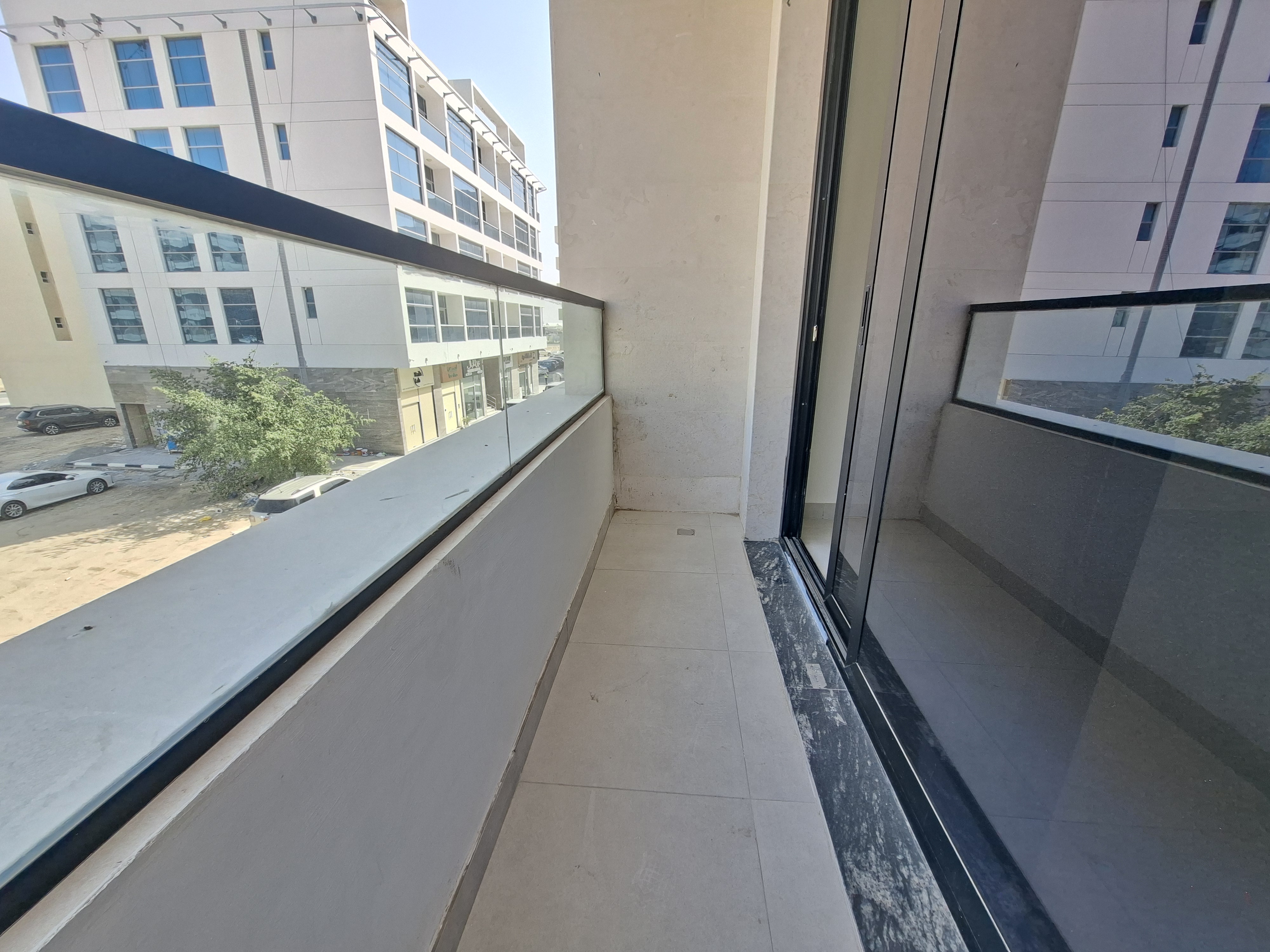 Brand new Very big 1. bhk with balcony available