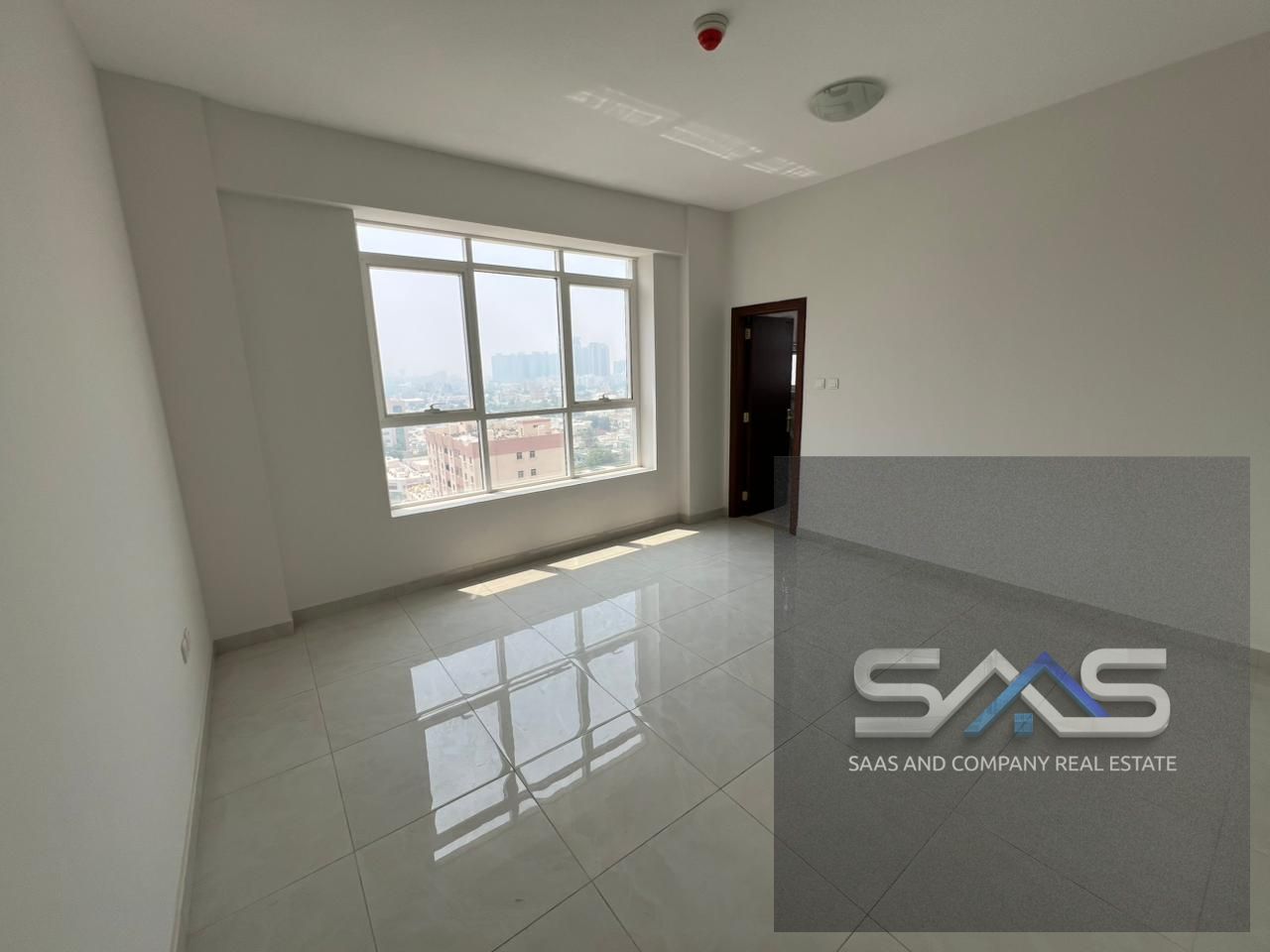 Two-bedroom apartment with a living room directly on the Corniche, suitable for living and investment.