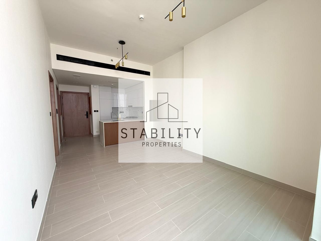 STUNNING VIEWS | STYLISH 1BR | PRESTGIOUS TOWER