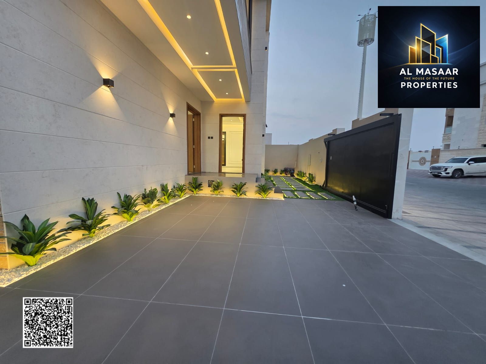 Super deluxe villa with freehold ownership for all nationalities, including registration and ownership fees. Excellent location close to all services,