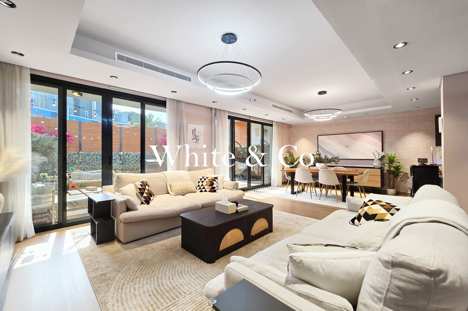 Bespoke Townhouse | Open Living | 4 Bed