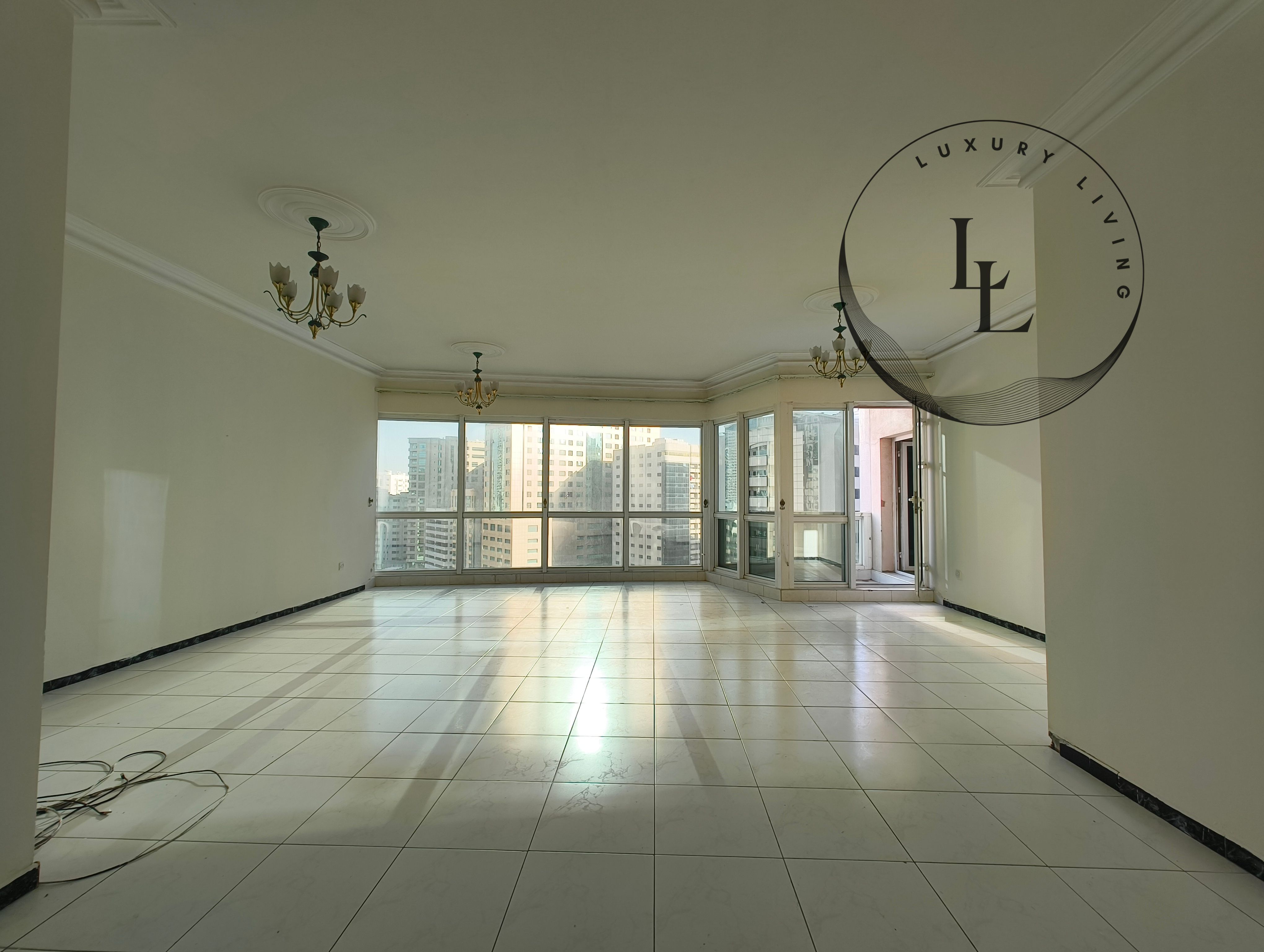 Big hall and spacious 3bhk in 67k, AC Chiller free, balcony