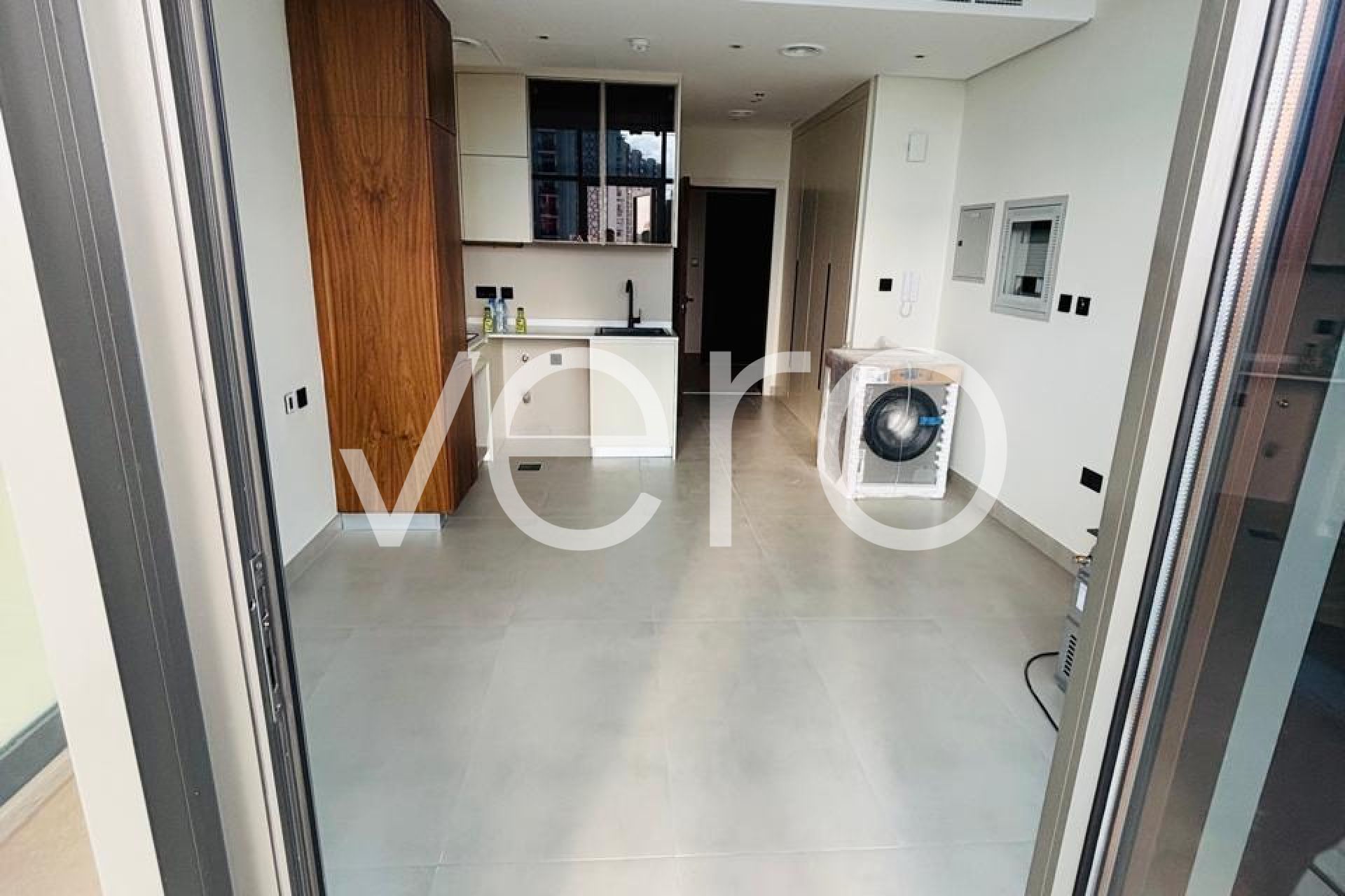 Brand New | Smart Home System | Close to Metro