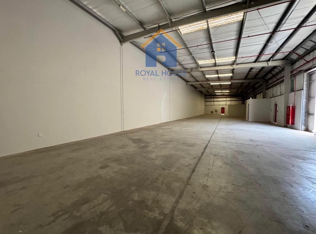 15,000sqft Warehouse - Al Sajaa