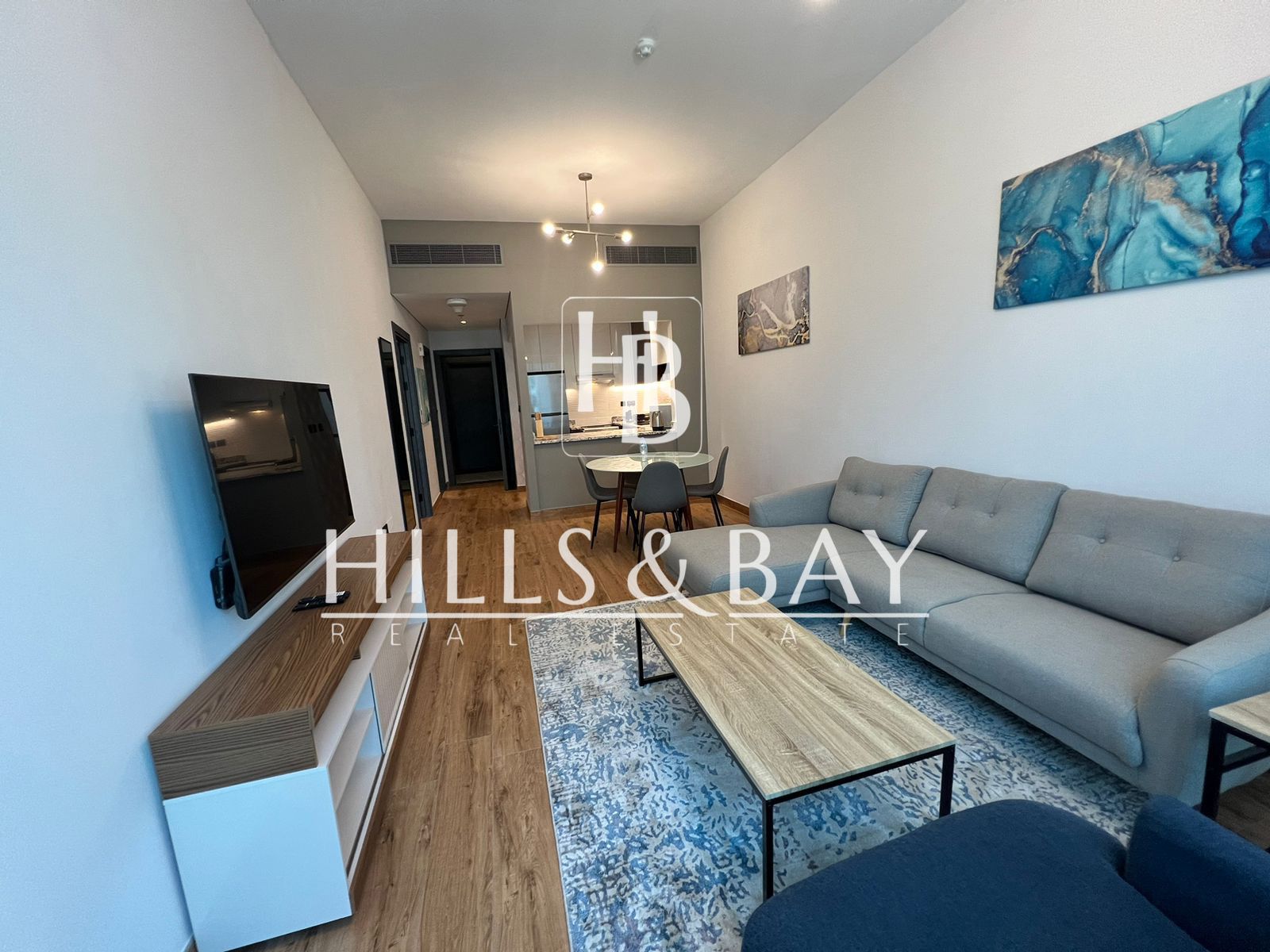 1BR STYLISH URBAN LIVING- MOON TOWER