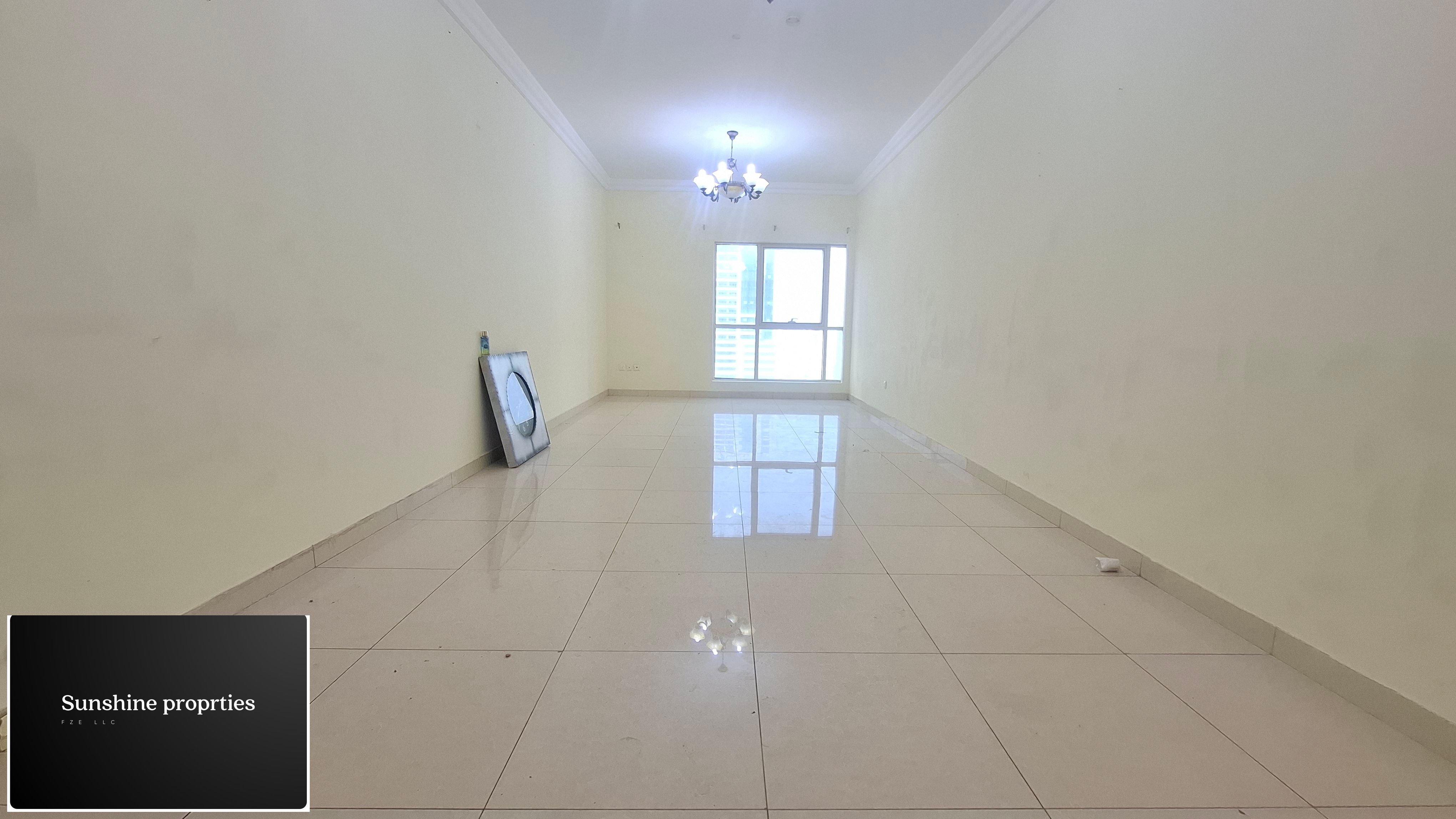 hot offer 2bedroom with Parking clean building