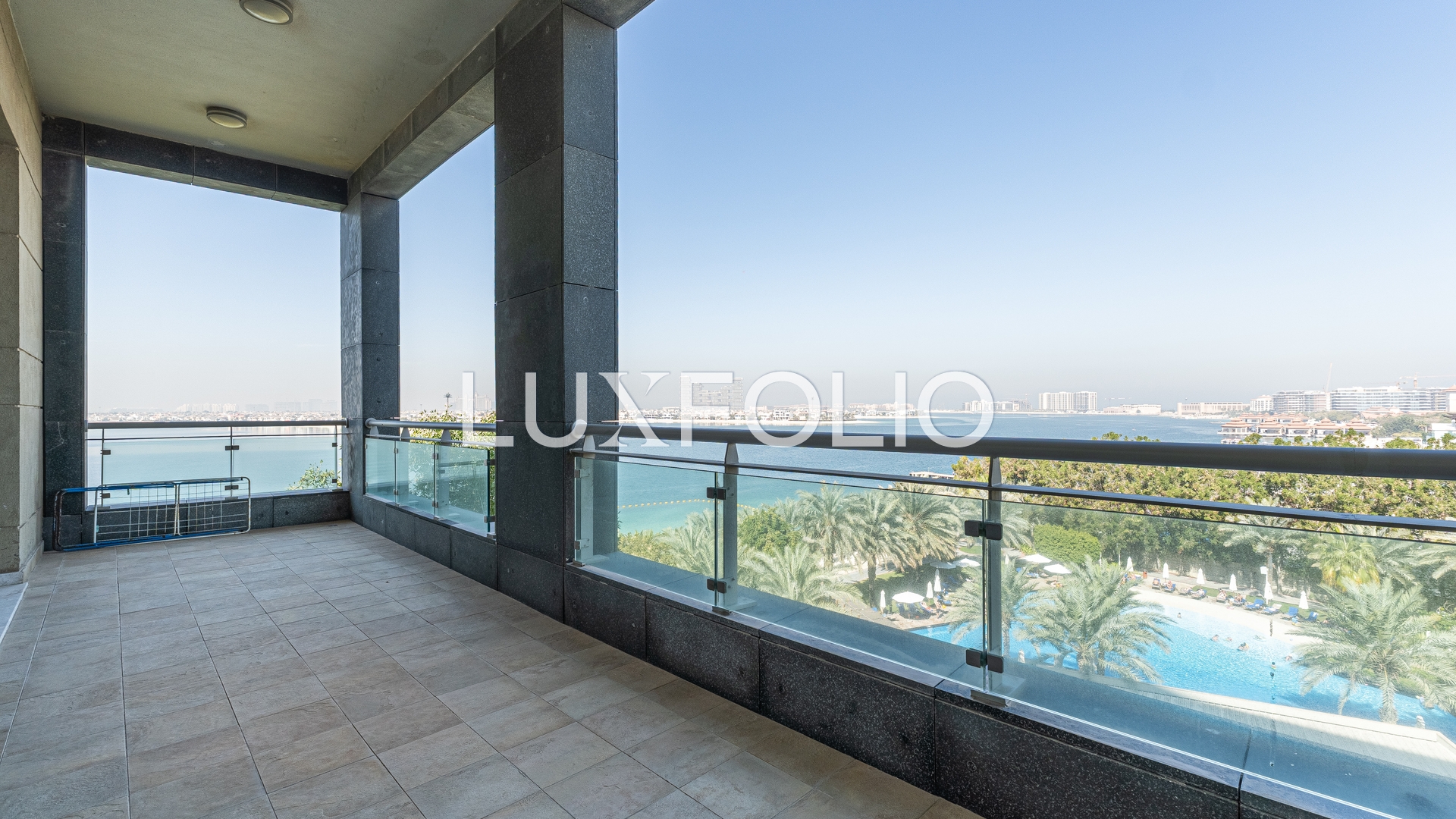 Rare 2BR + Maids | Huge Layout | Stunning Atlantis Views