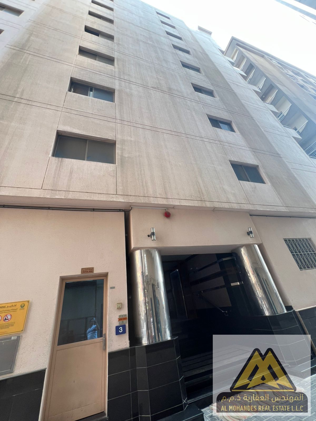 Available now in Ajman Two bedrooms and a living room in Al Nuaimiya 2