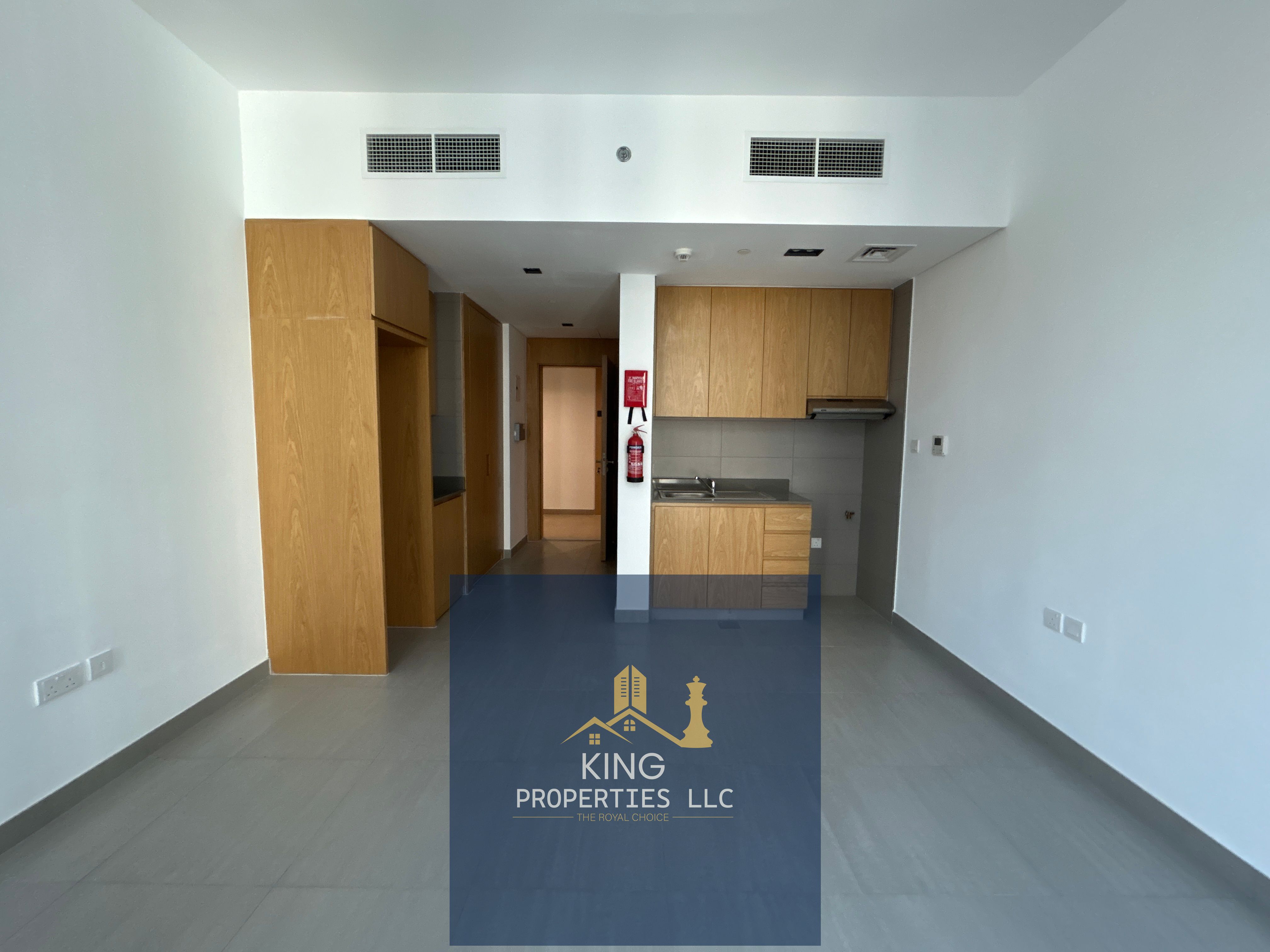 Stunning Views, studio available for rent