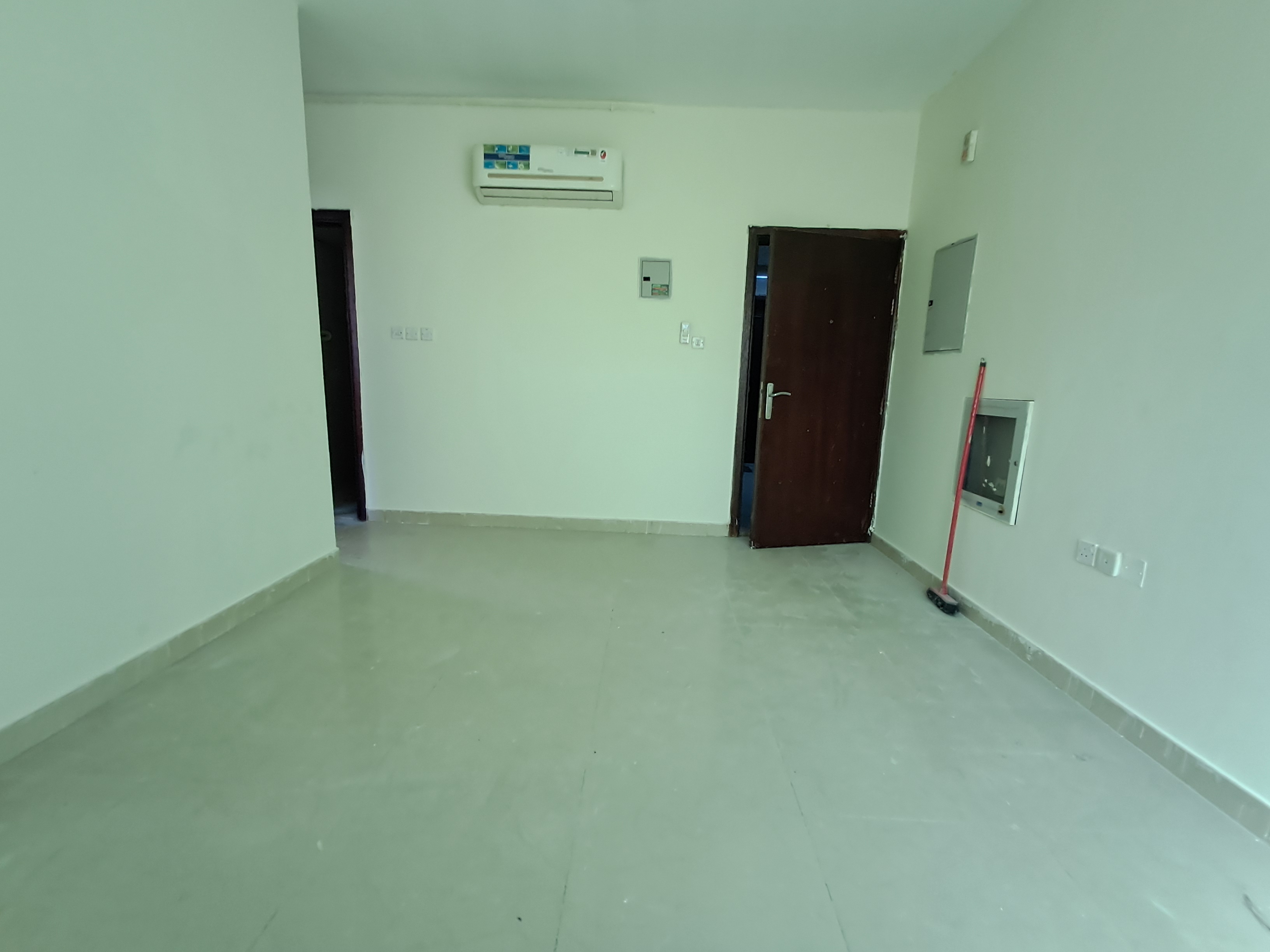 No Deposit 1bhk Apartment 28k available