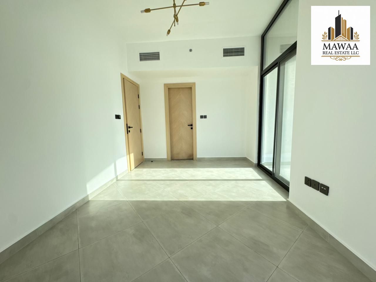Luxury 3BR Apartment with Burj Khalifa View & Pool | Binghatti Avenue