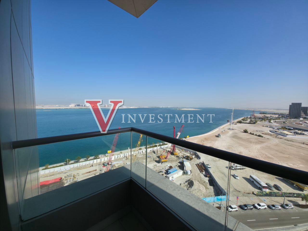 Hot Deal | Spacious 1-Bd Sea View + Balcony