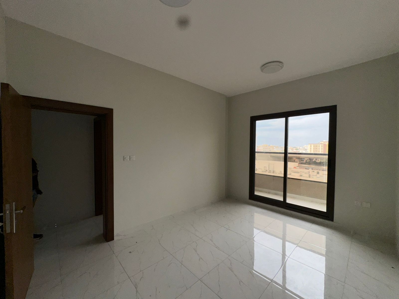 We're more than just a service; you deserve the best. In the heart of the city, close to everything you need. A well-appointed residence combining c