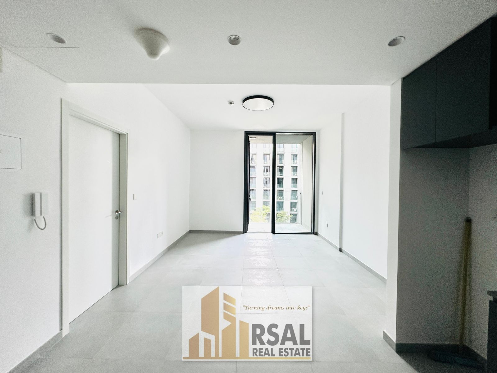 Pool View|Brand New|Huge Size 1BHK In Aljada|Free All Amenatise