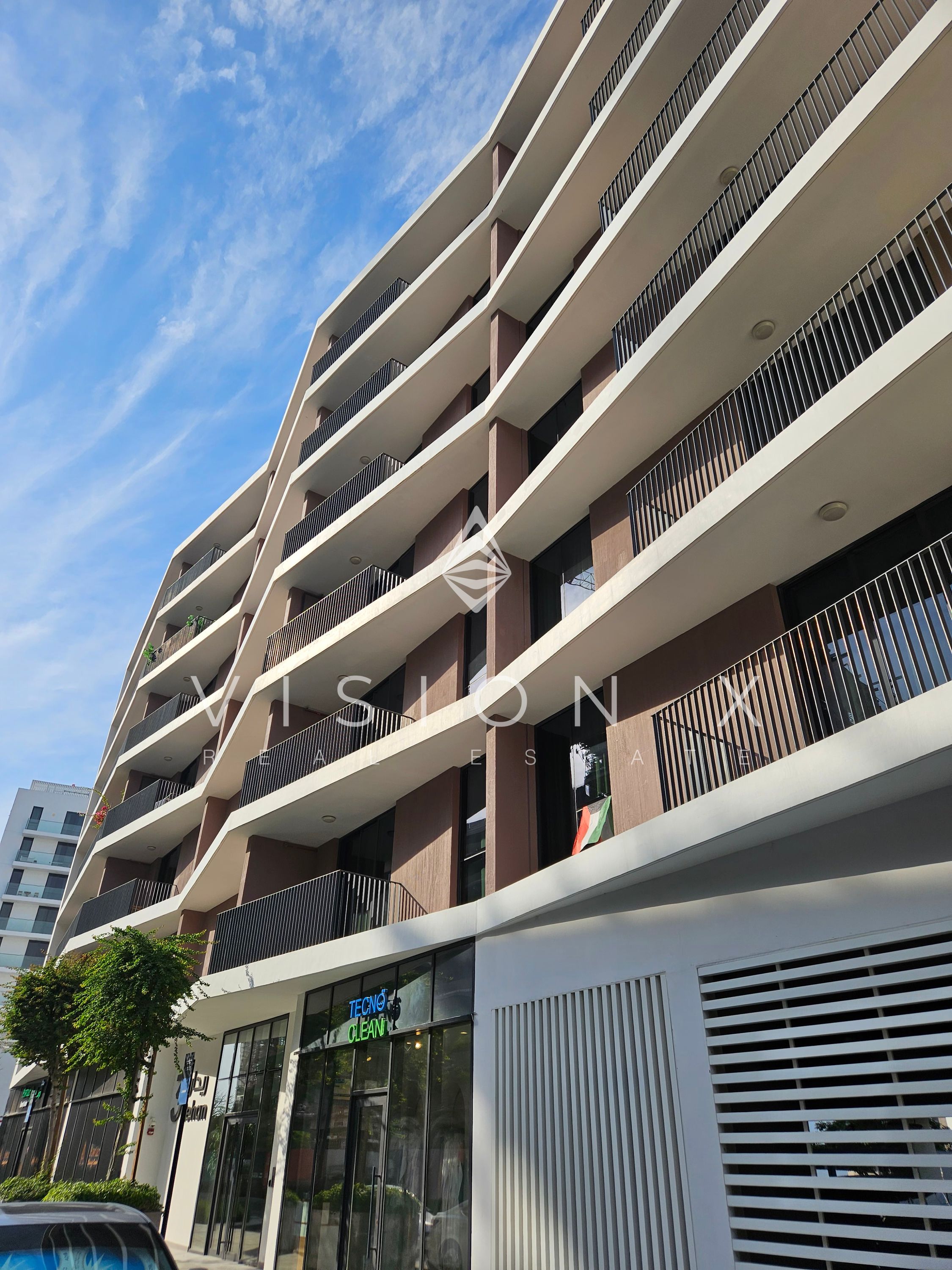 Peaceful Area | Popular Location | elegant