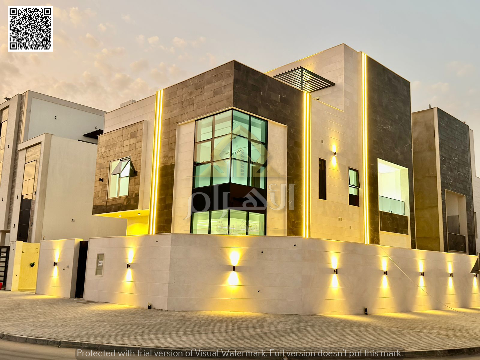 Includes registration and ownership fees – Luxury corner villa for sale – Al-Haliyo area – Fully custom-finished – Freehold ownership for all national