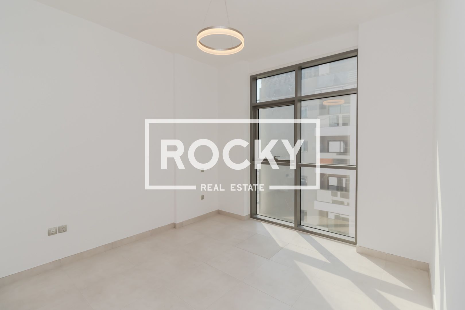 1 B/R | Pool & Gym