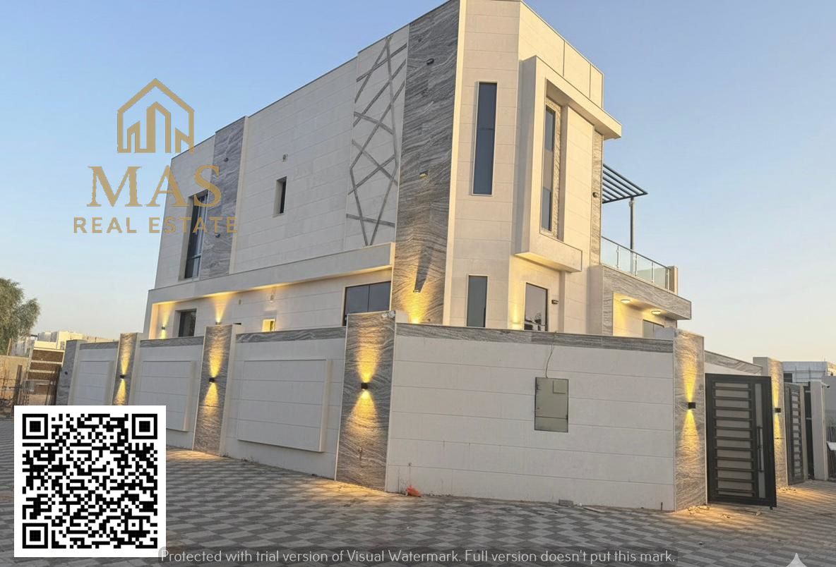 For sale: Luxurious corner villa on two streets in Al-Haylo 2, excellent and secure location, close to all main roads, modern design, parking, near sc