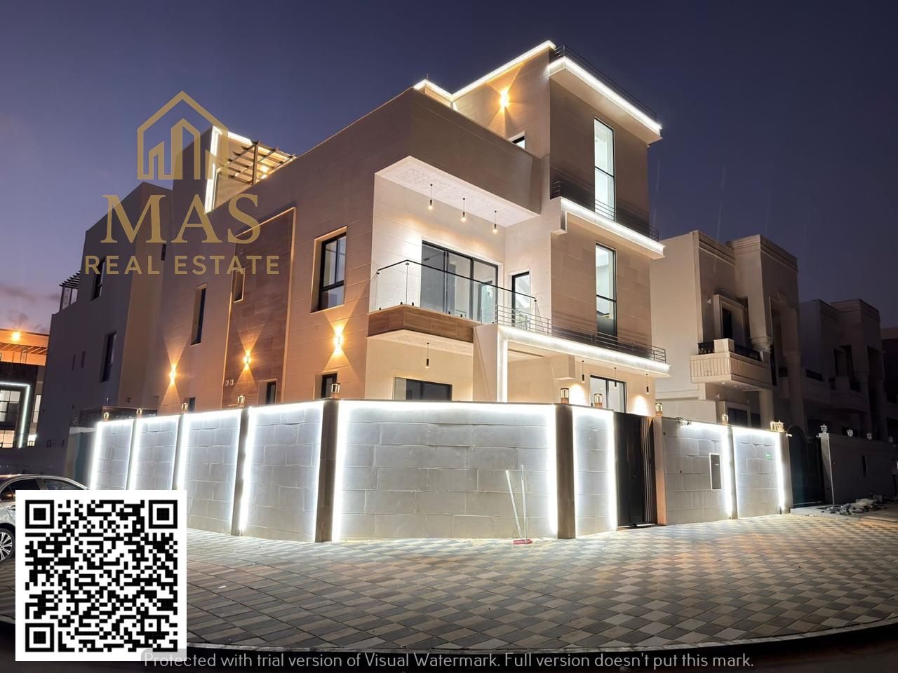 Your golden opportunity for living or investment: luxurious design meets a strategic location. A modern corner villa with a very high-end finish, read