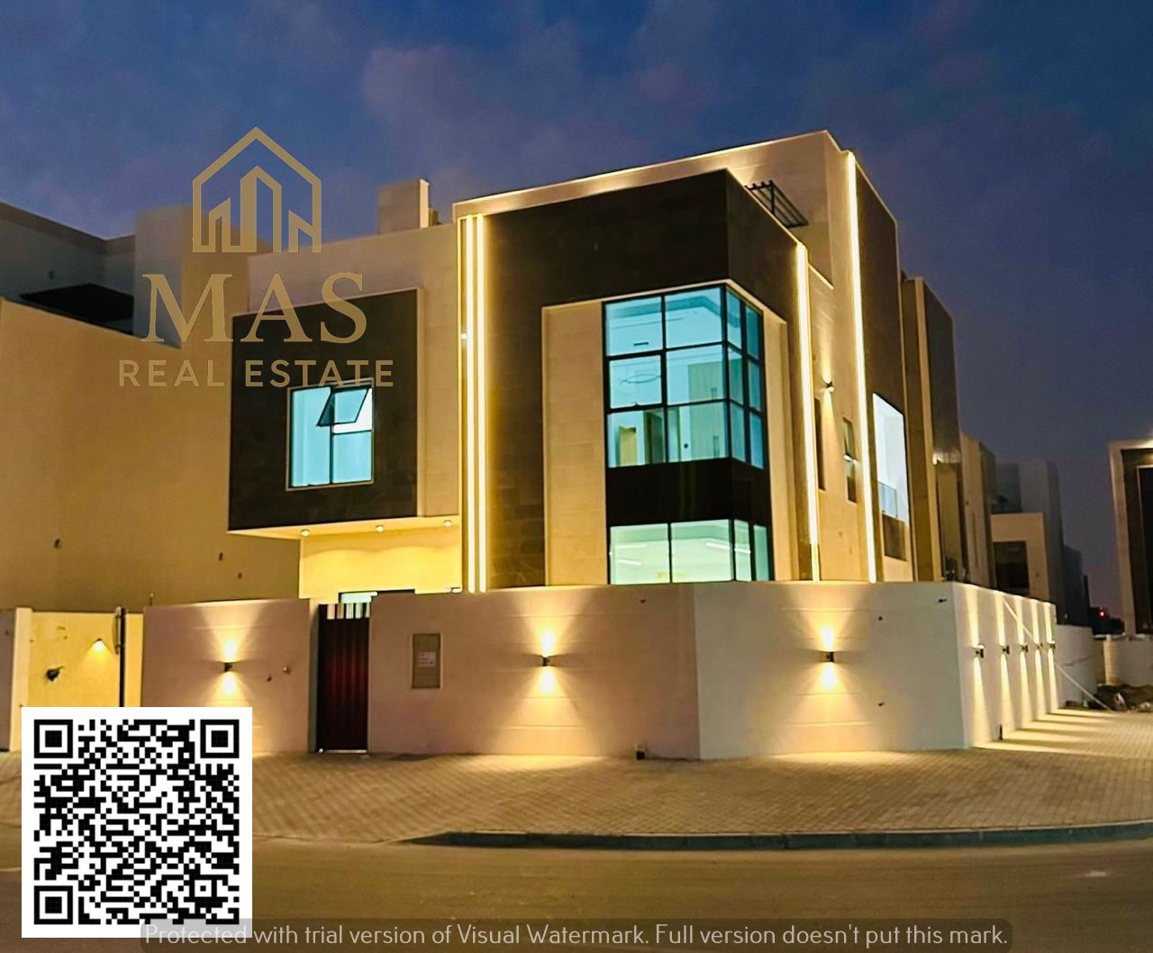 Your golden opportunity for living or investment. Luxurious design meets a strategic location. A corner villa with very high-end, personalized finishe