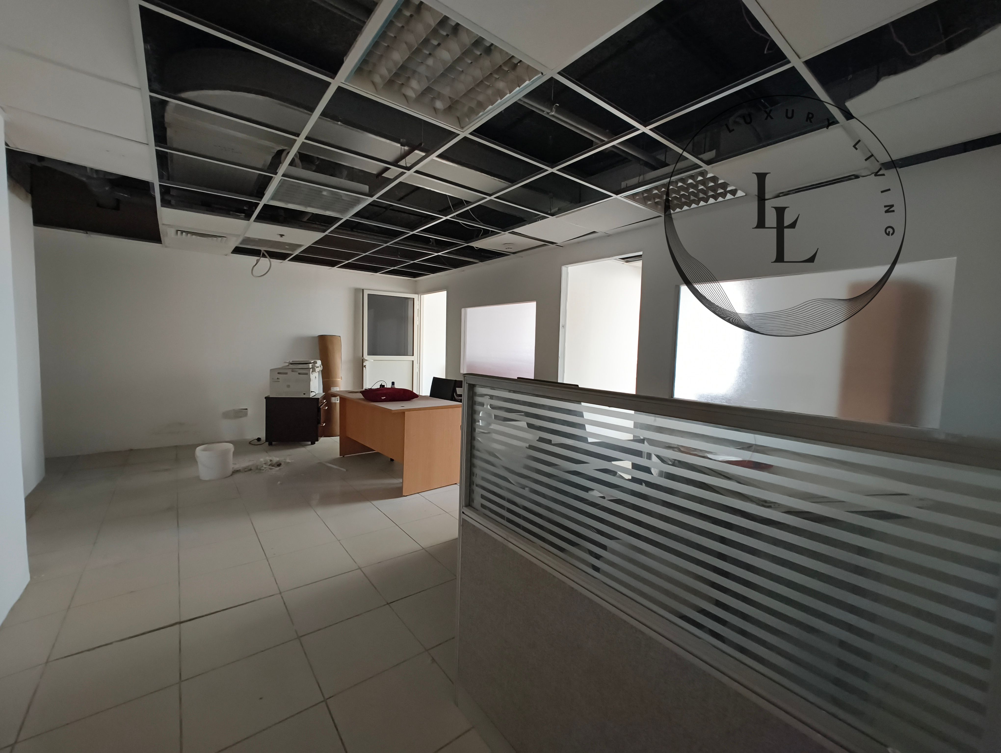 Lavish small office 587 sqft available in 32k at prime location.