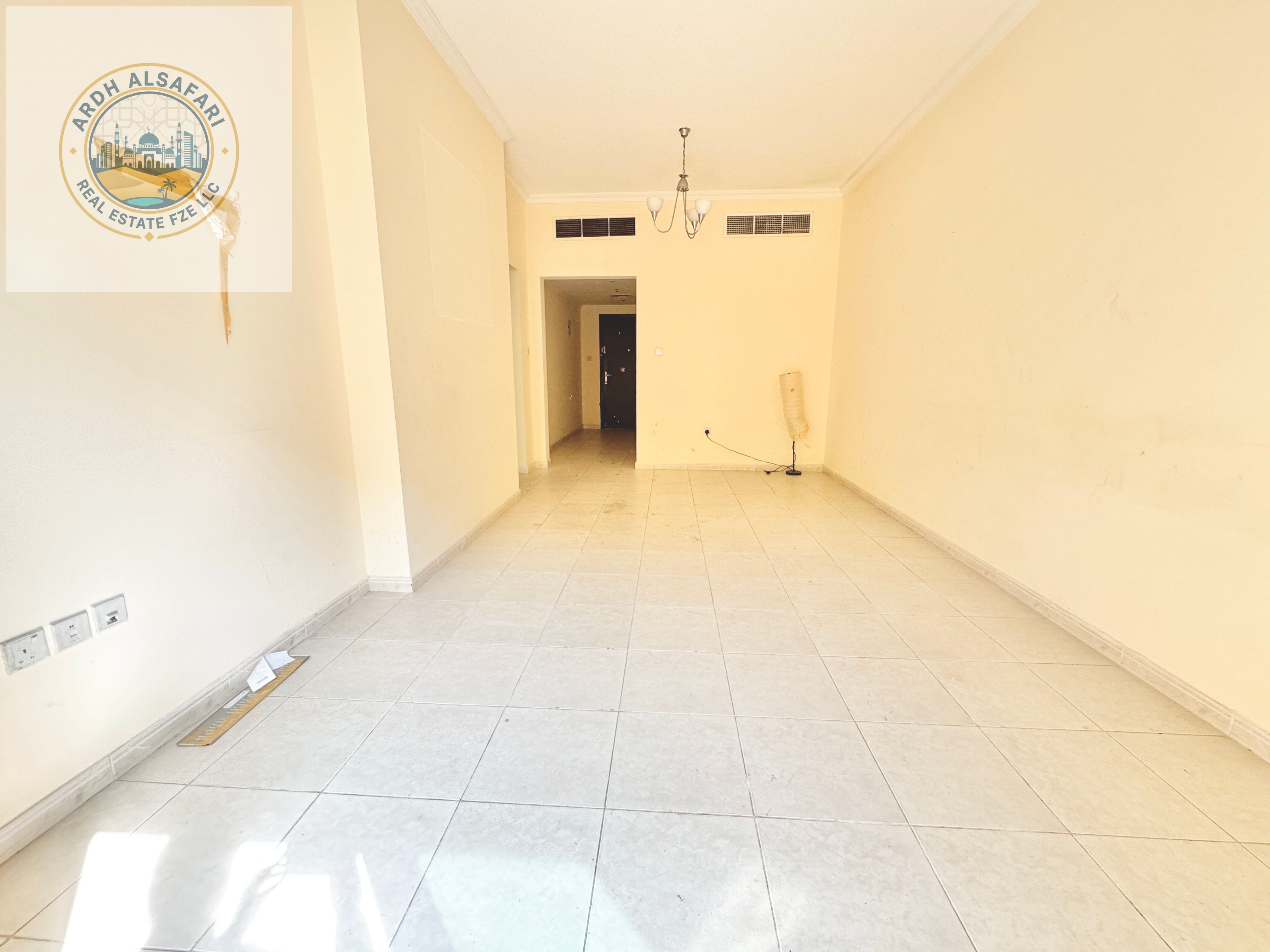 Spacious 1Bhk Apartment 2Bathroom With Balcony