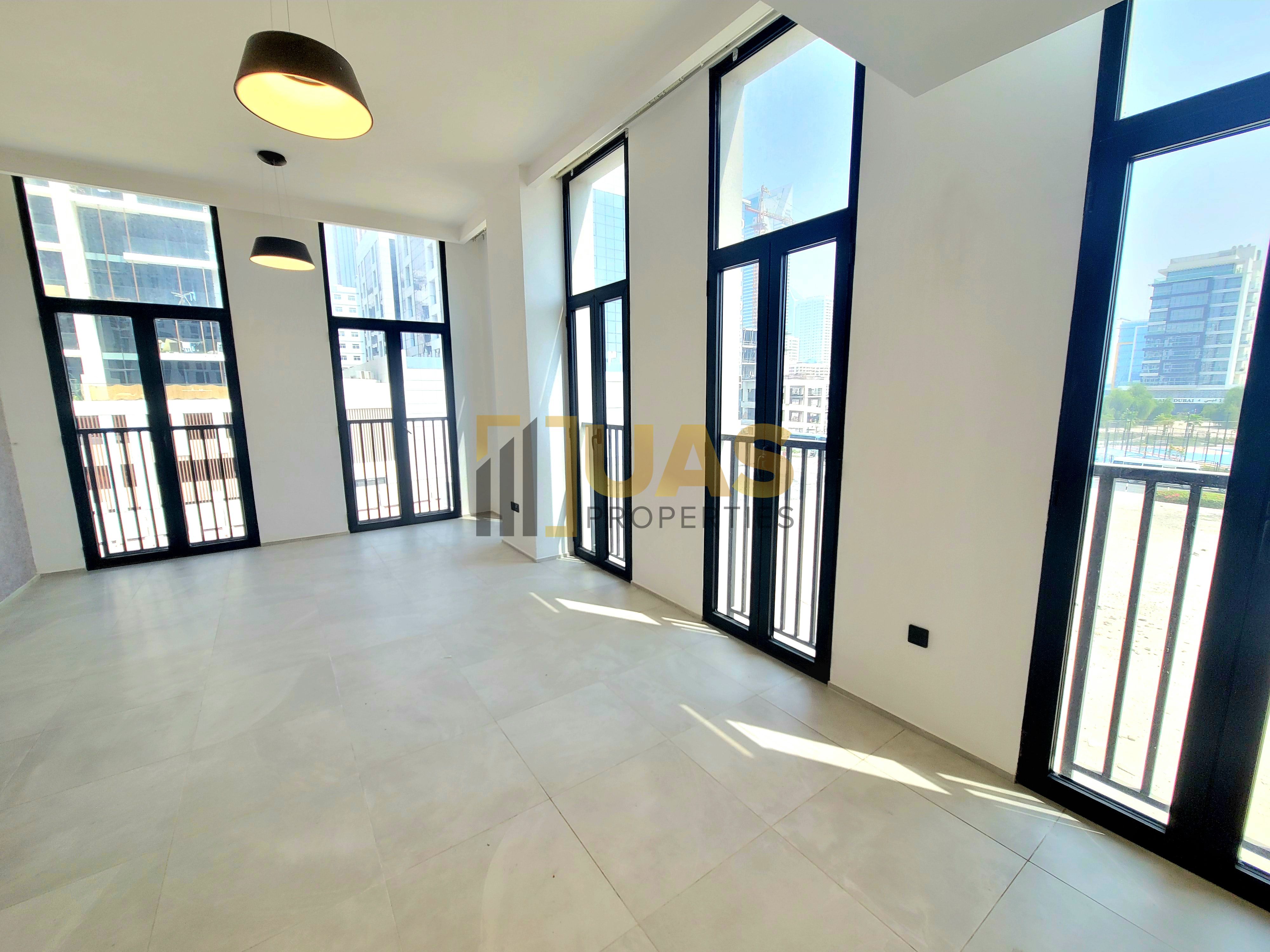 FULL MODERN PROPERTY 2BHK SKY LINE VIEW WTC FAMILY