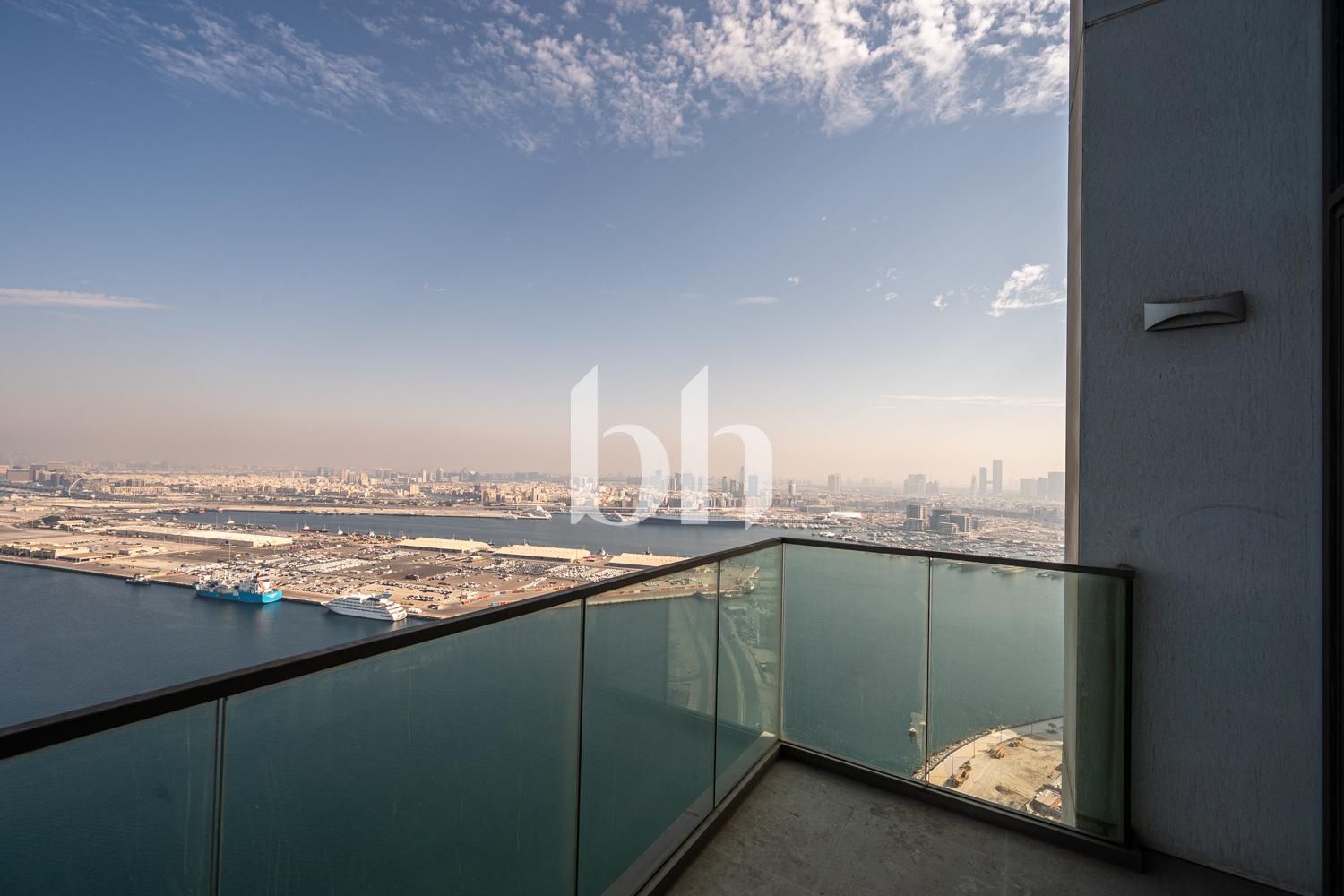 Iconic Waterfront Living |High-Floor 3BR |Spacious