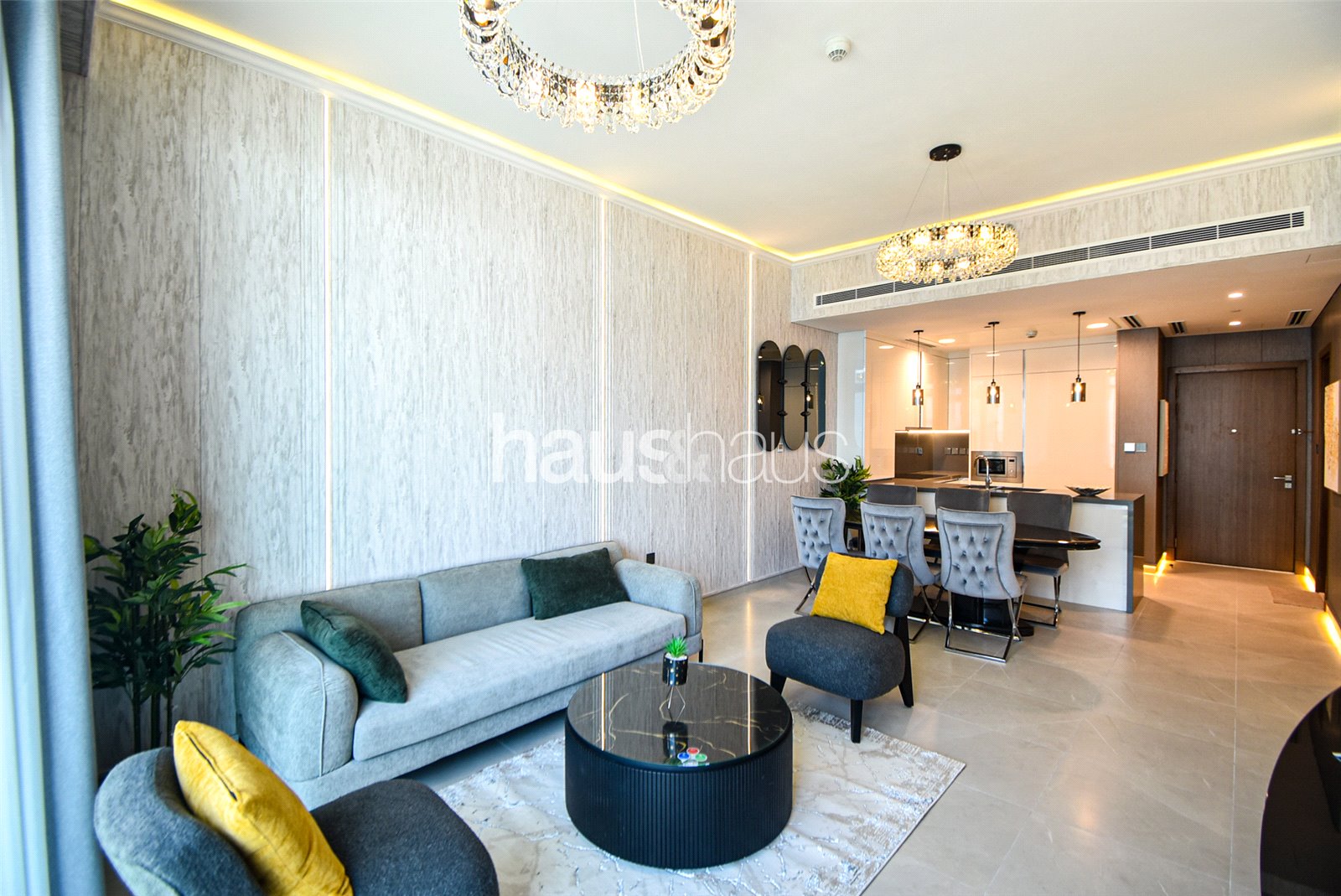 Waterfront | Upgraded | Maids Room