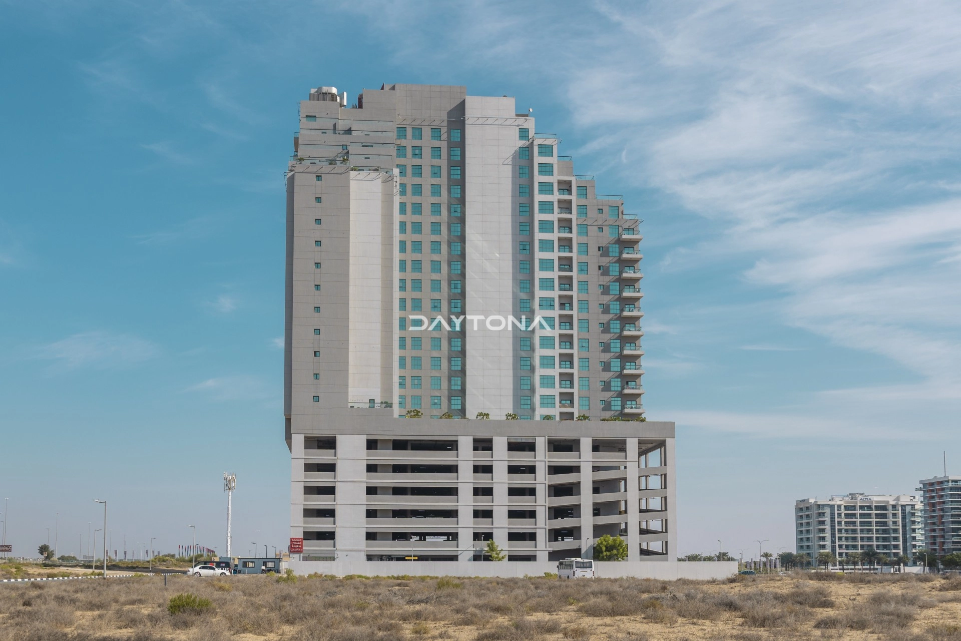 CENTRAL LOCATION | EASY ACCESS TO SHIEKH MOHAMMAD ROAD