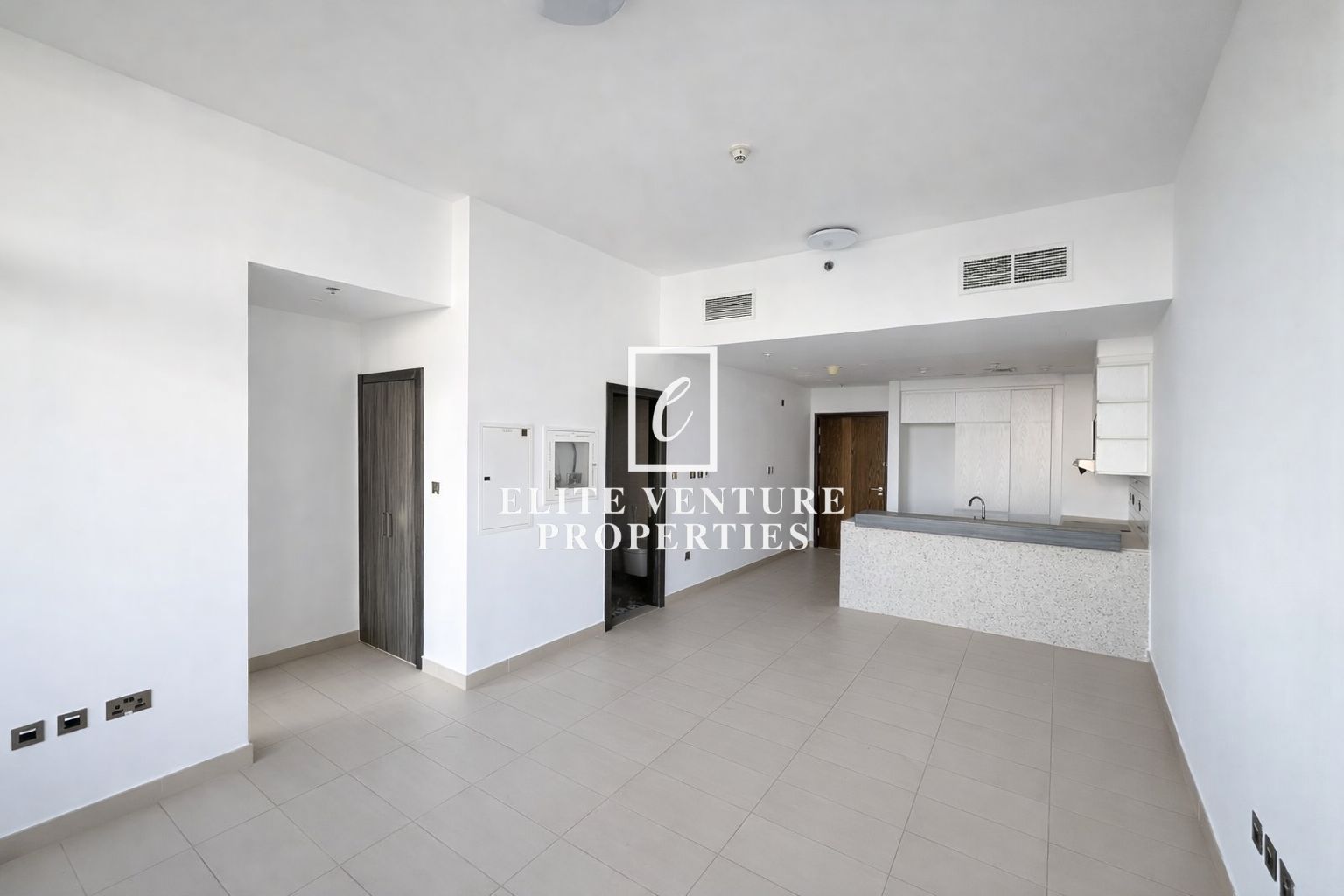 MODERN DESIGN | MOTIVATED SELLER | PRIME LOCATION