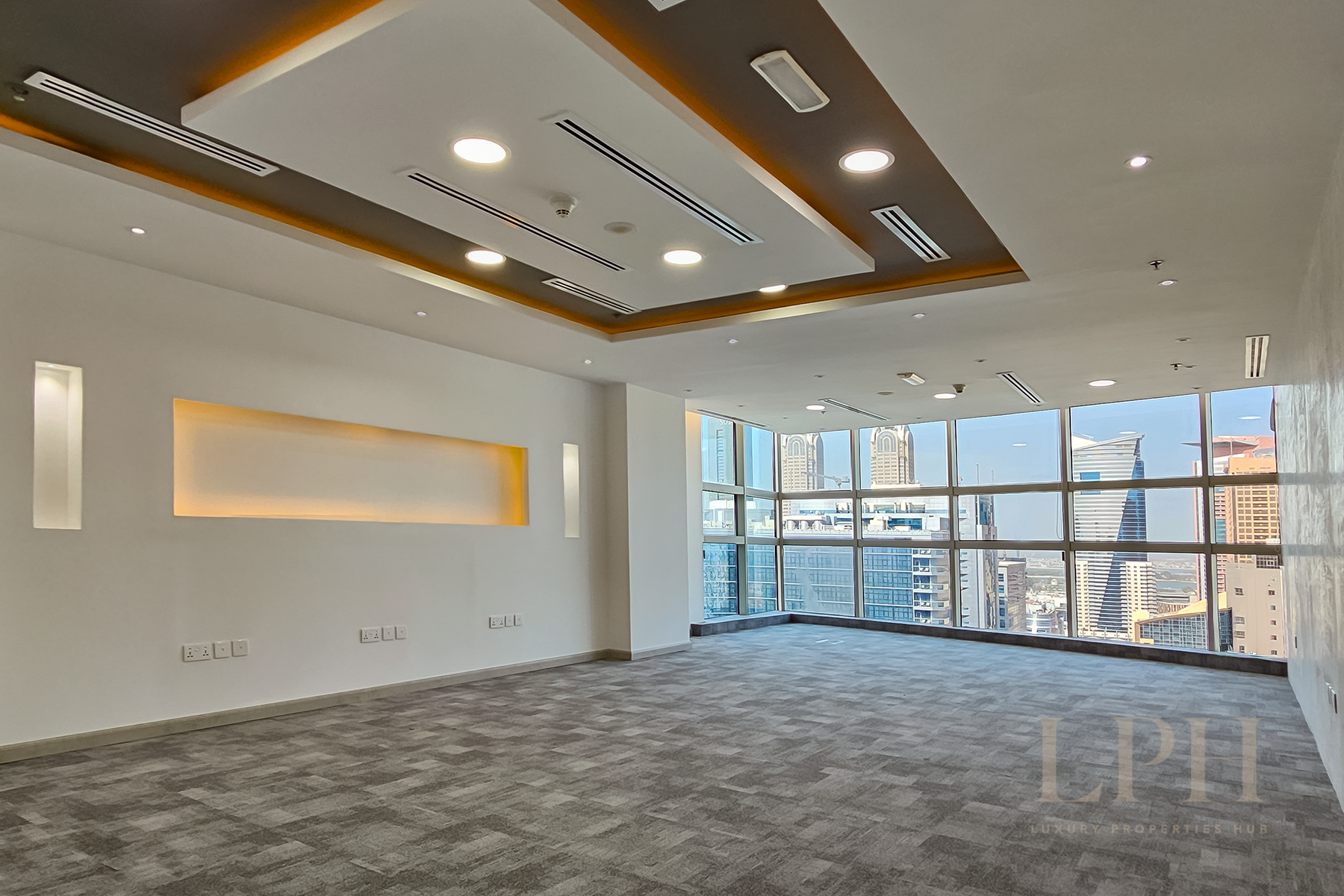 Top-Floor Office | Fully Renovated | Full Sea View
