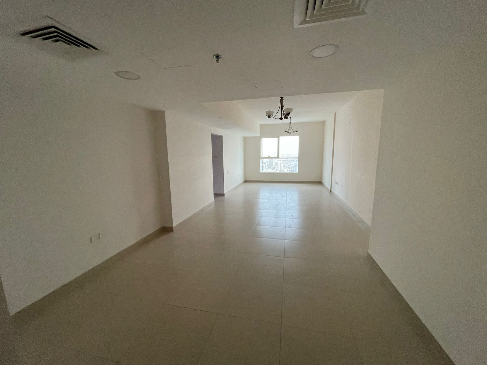 Owner-paid AC | Free parking | Free gym - pool | Free maintenance | Open view | Near Corniche - services | Family tower, second occupant