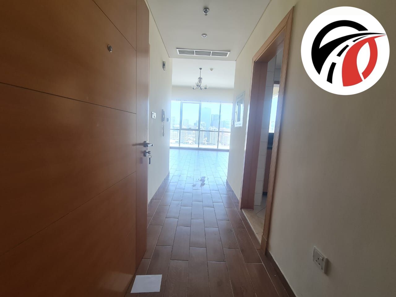 Chiller Free _ Studio apartment Available _ Full amenities